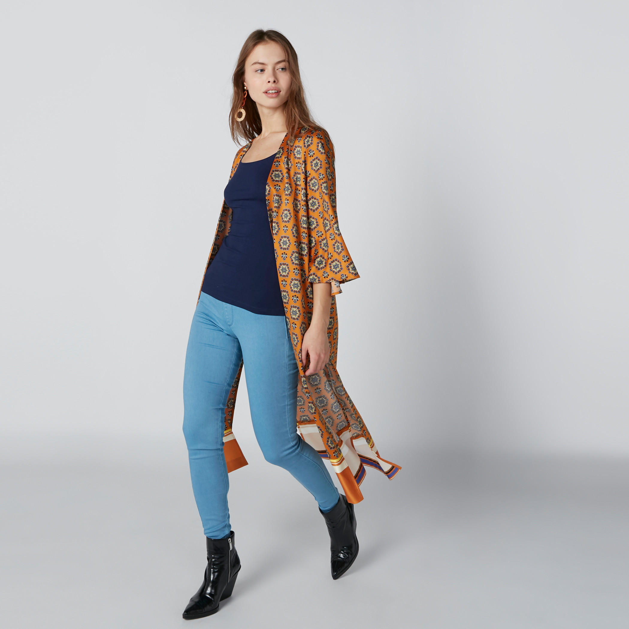 بنطال بقصّة ضيّقة وخصر مطّاطي وجيوب-women-clothing-bottoms-leggings-image-3