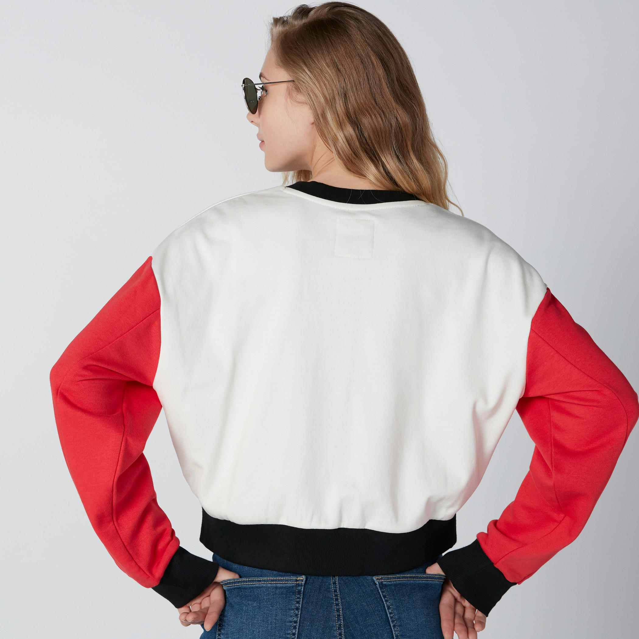 سويت شيرت قصير بأكتاف منسدلة وطبعات-women-winterwear-hoodiesandsweatshirts-sweatshirts-image-3