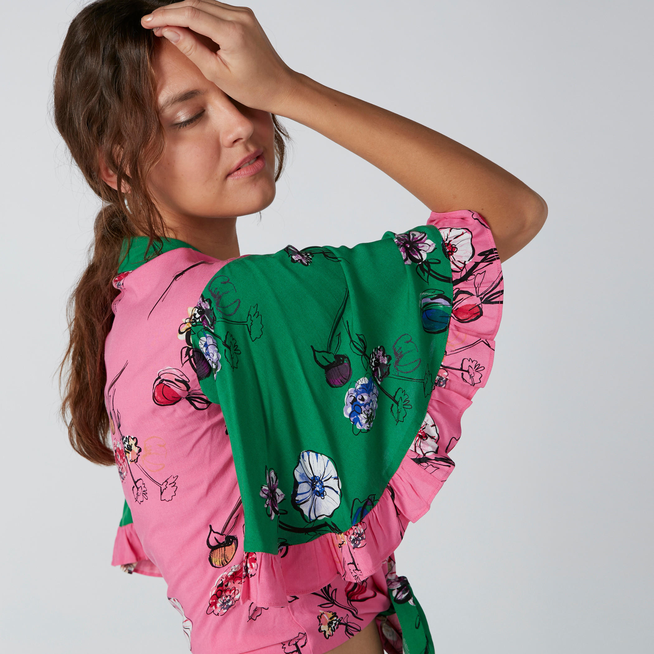 قميص قصير بطبعات زهرية من لي كوبر-women-clothing-shirtsandblouses-shirts-image-5