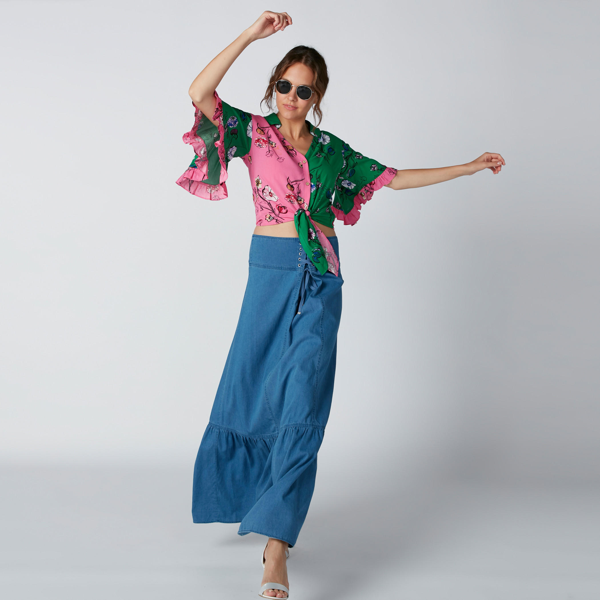 قميص قصير بطبعات زهرية من لي كوبر-women-clothing-shirtsandblouses-shirts-image-6