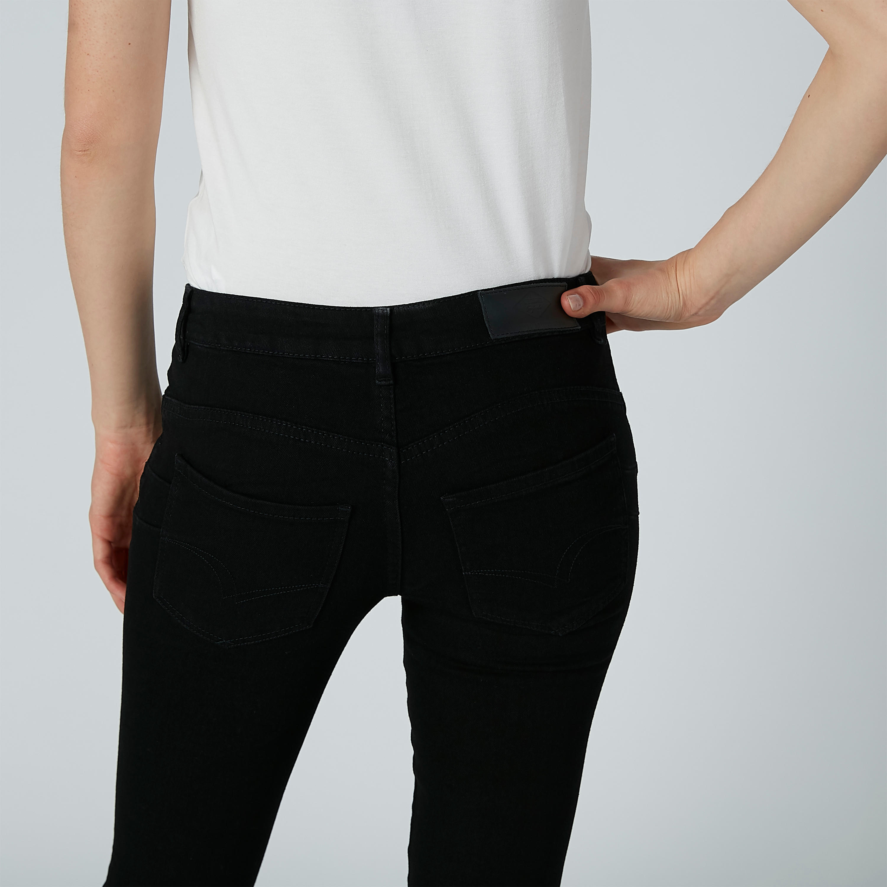 بنطال جينز طويل بسحّاب إغلاق من لي كوبر-women-clothing-bottoms-jeans-image-2