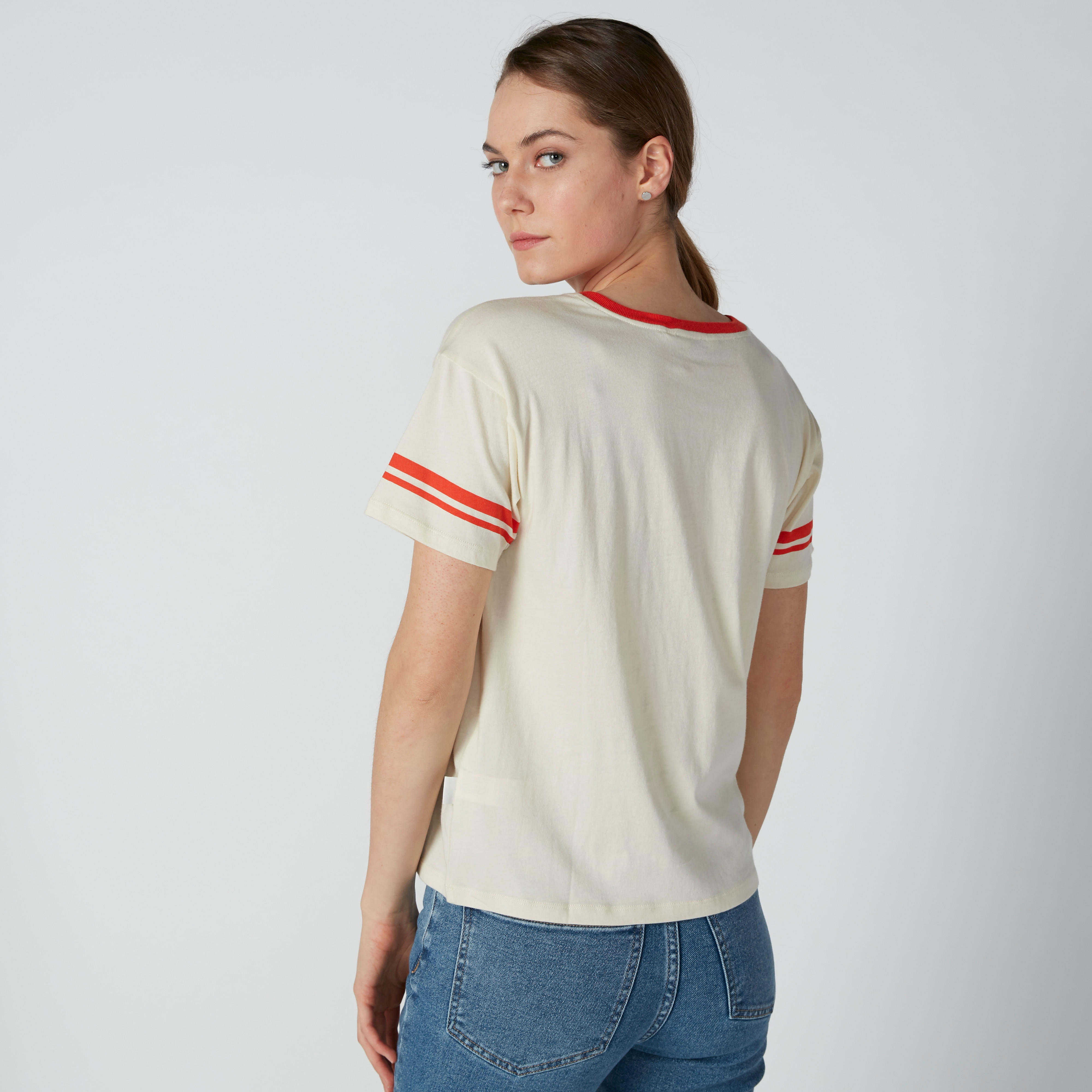 تيشيرت مستدام بأكمام قصيرة وطبعات-women-clothing-tshirts-image-3