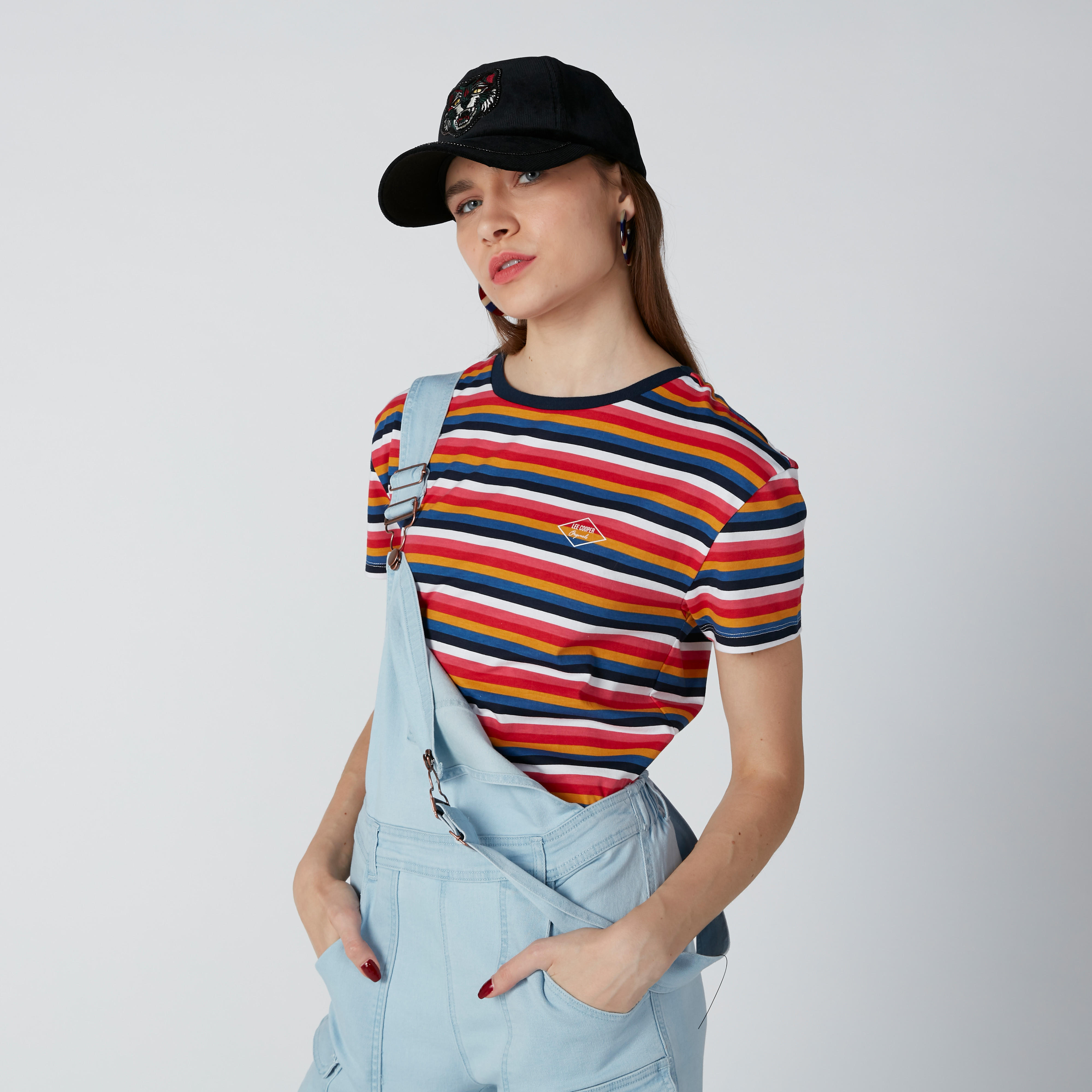 تيشيرت مستدام مقلّم من لي كوبر-women-clothing-tshirts-image-3