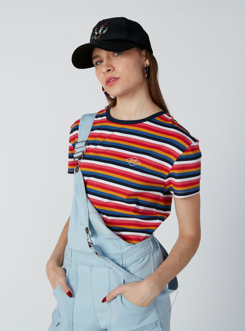 تيشيرت مستدام مقلّم من لي كوبر-women-clothing-tshirts-image-3