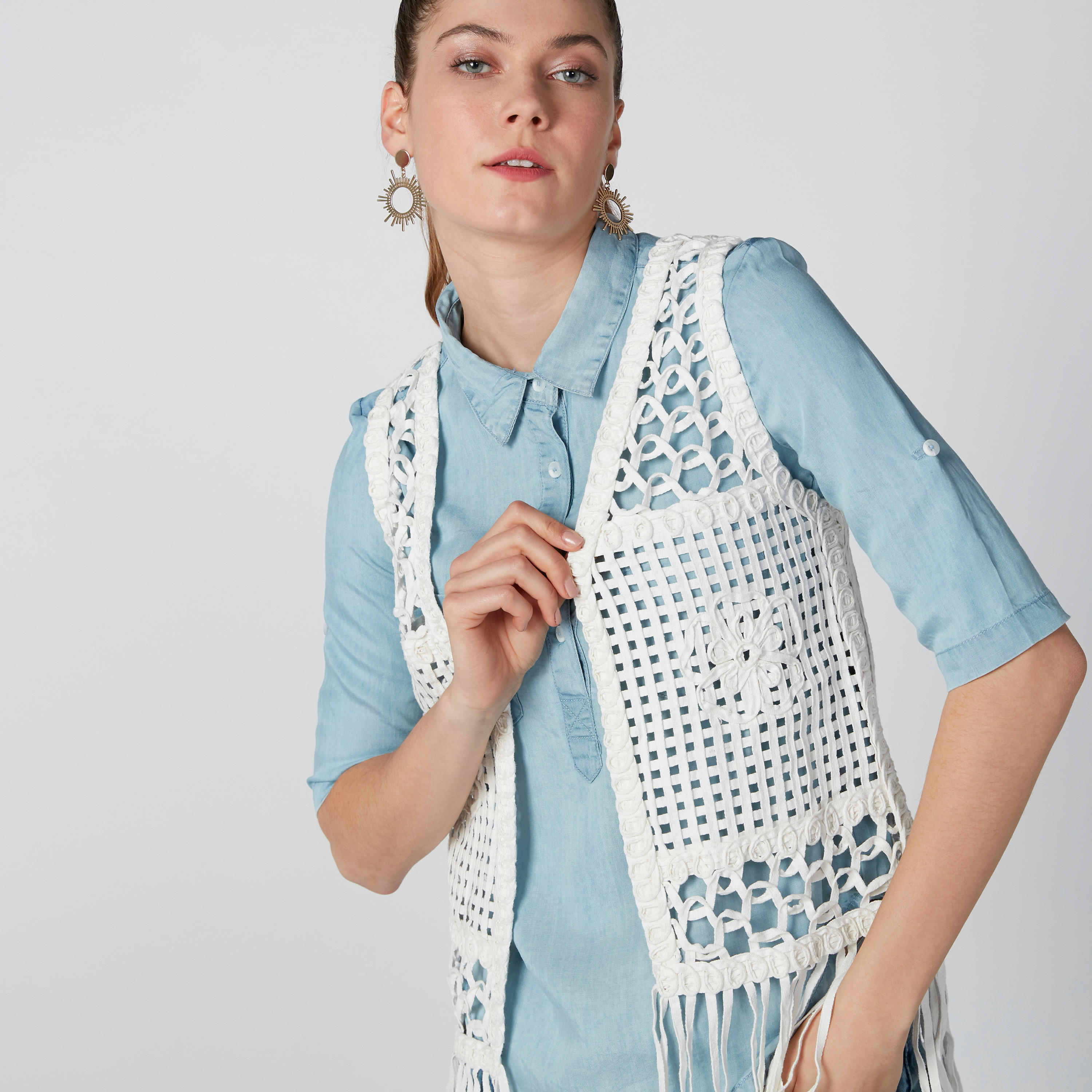 بلوزة كروشيه دون أكمام مفتوحة من الأمام من لي كوبر-women-winterwear-cardigansandjumpers-cardigans-image-5