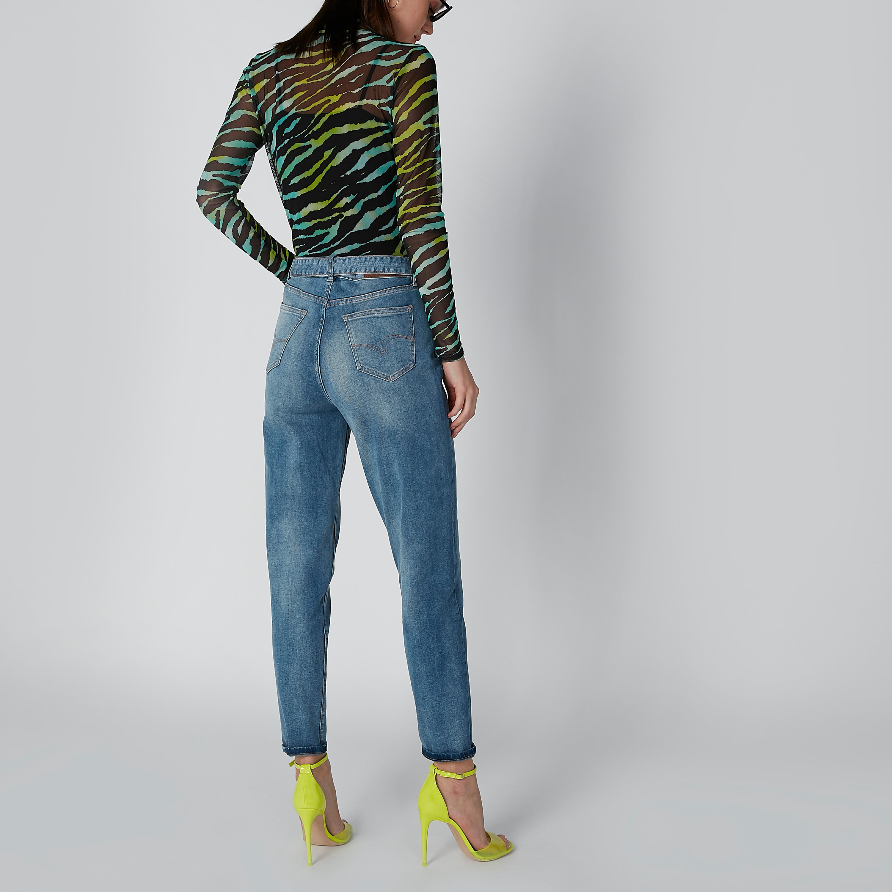 بنطال جينز طويل بجيوب وحزام من لي كوبر-women-clothing-bottoms-jeans-image-2