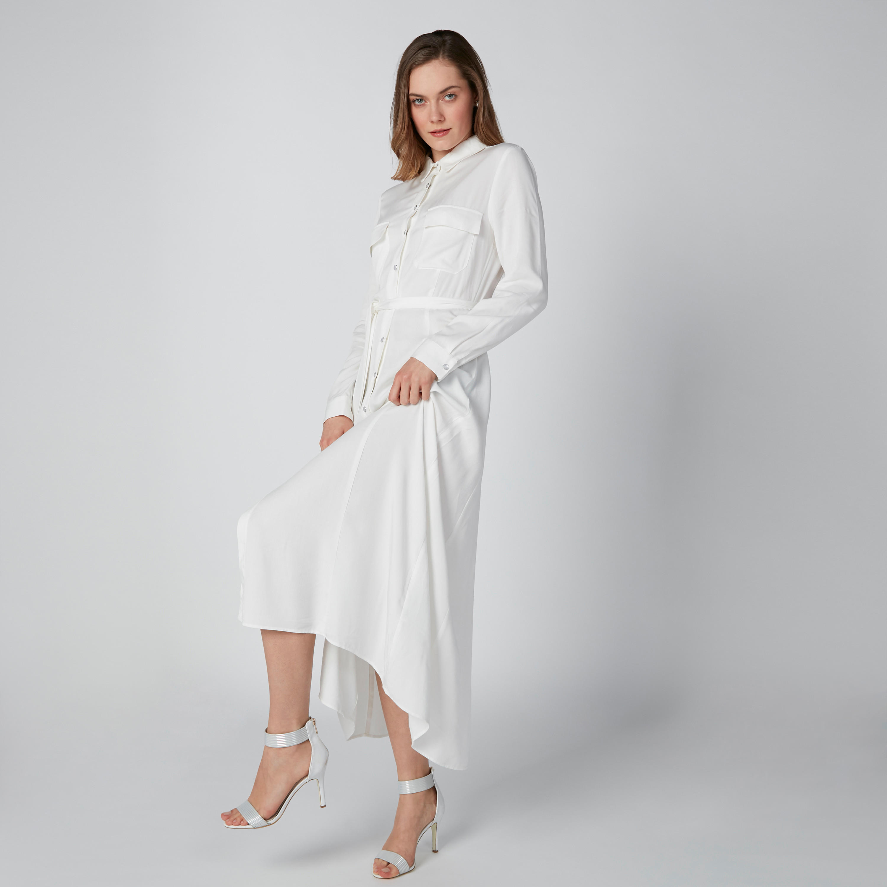 فستان قميص طويل إيه لاين بأربطة وجيوب من لي كوبر-women-clothing-dresses-image-4