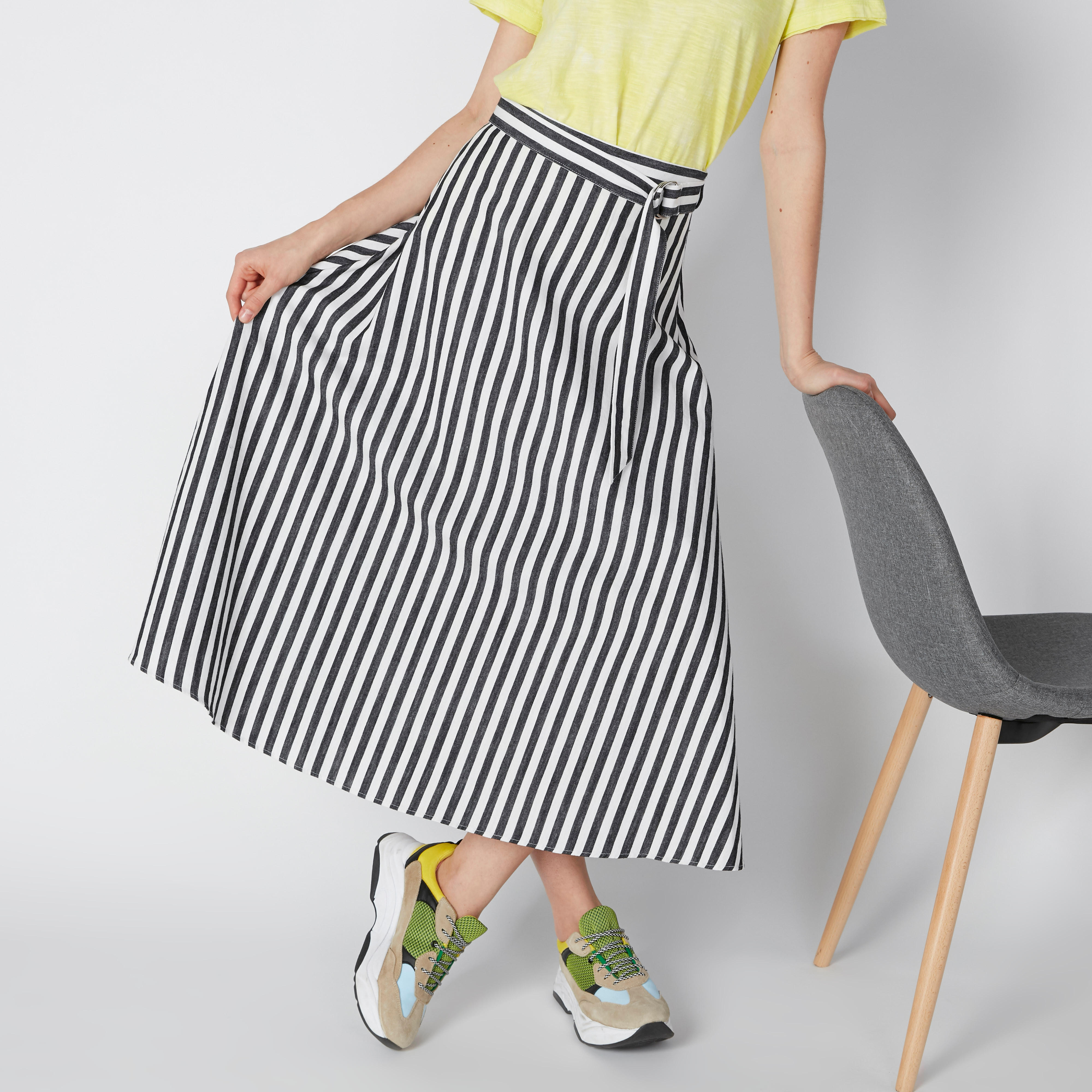 تنورة إيه لاين مستدامة ميدي مقلّمة بحزام-women-clothing-bottoms-skirts-image-3