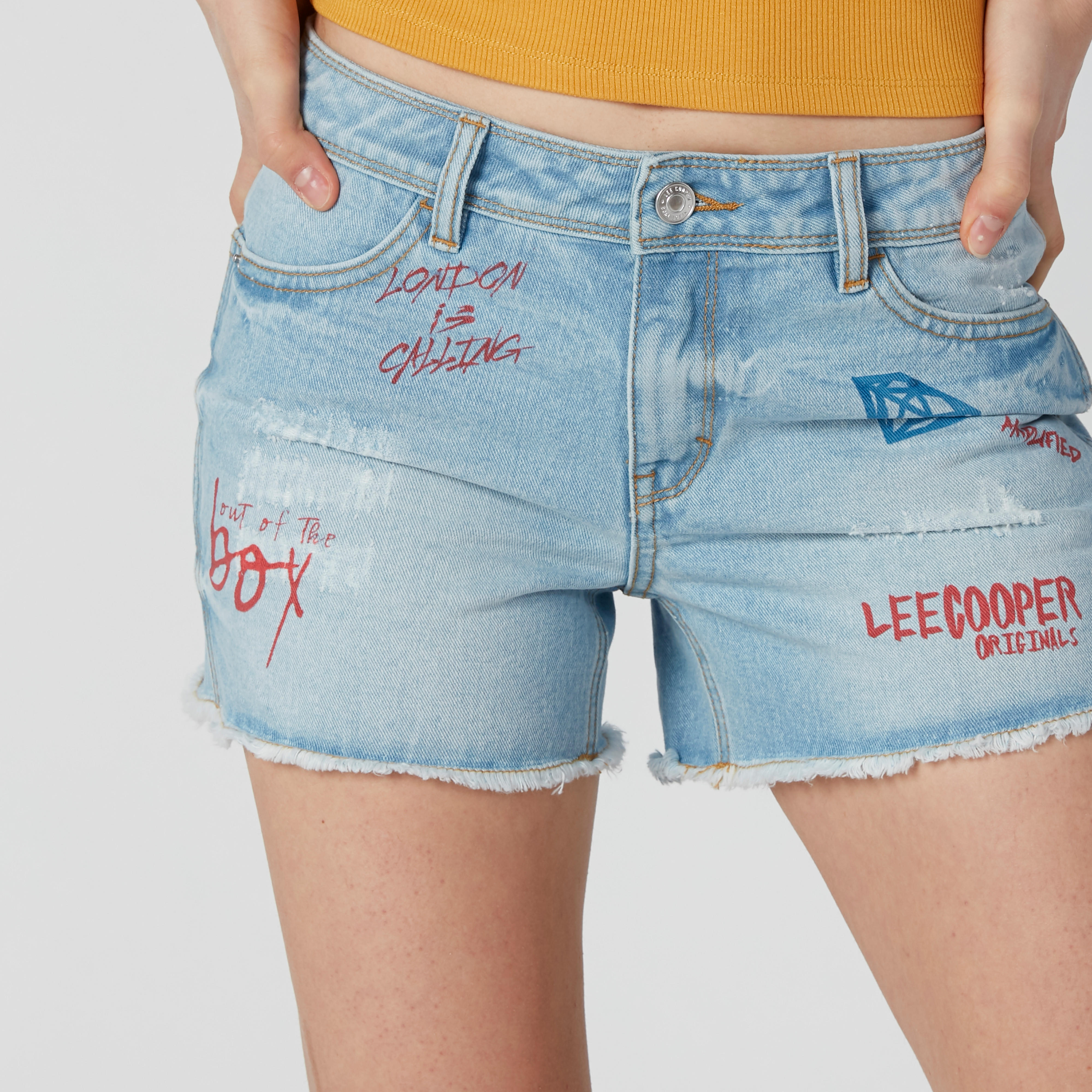 شورت مستدام دينم من لي كوبر-women-clothing-bottoms-shorts-image-2