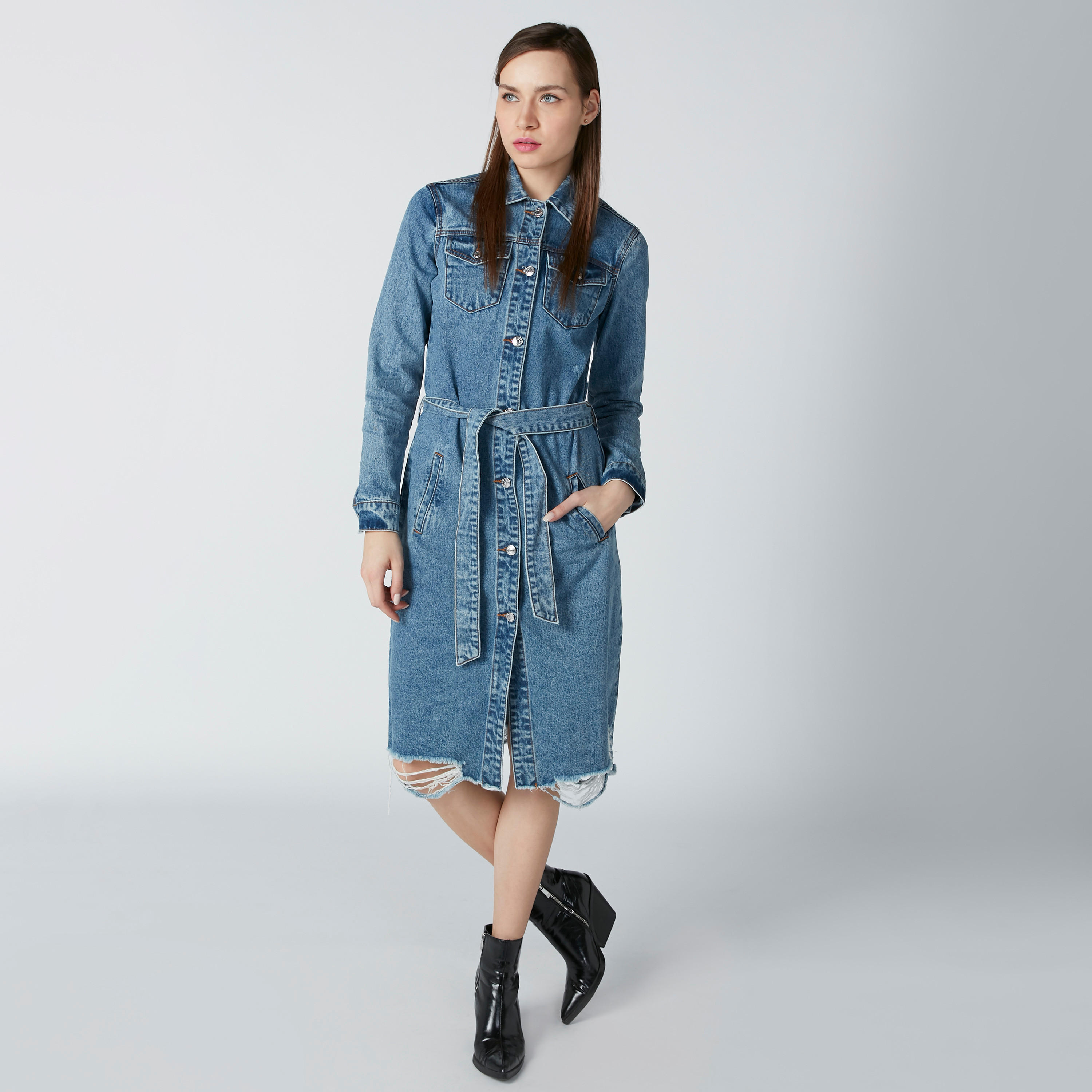 فستان قميص مستدام بتصميم ممّزق وجيوب-women-clothing-dresses-image-3