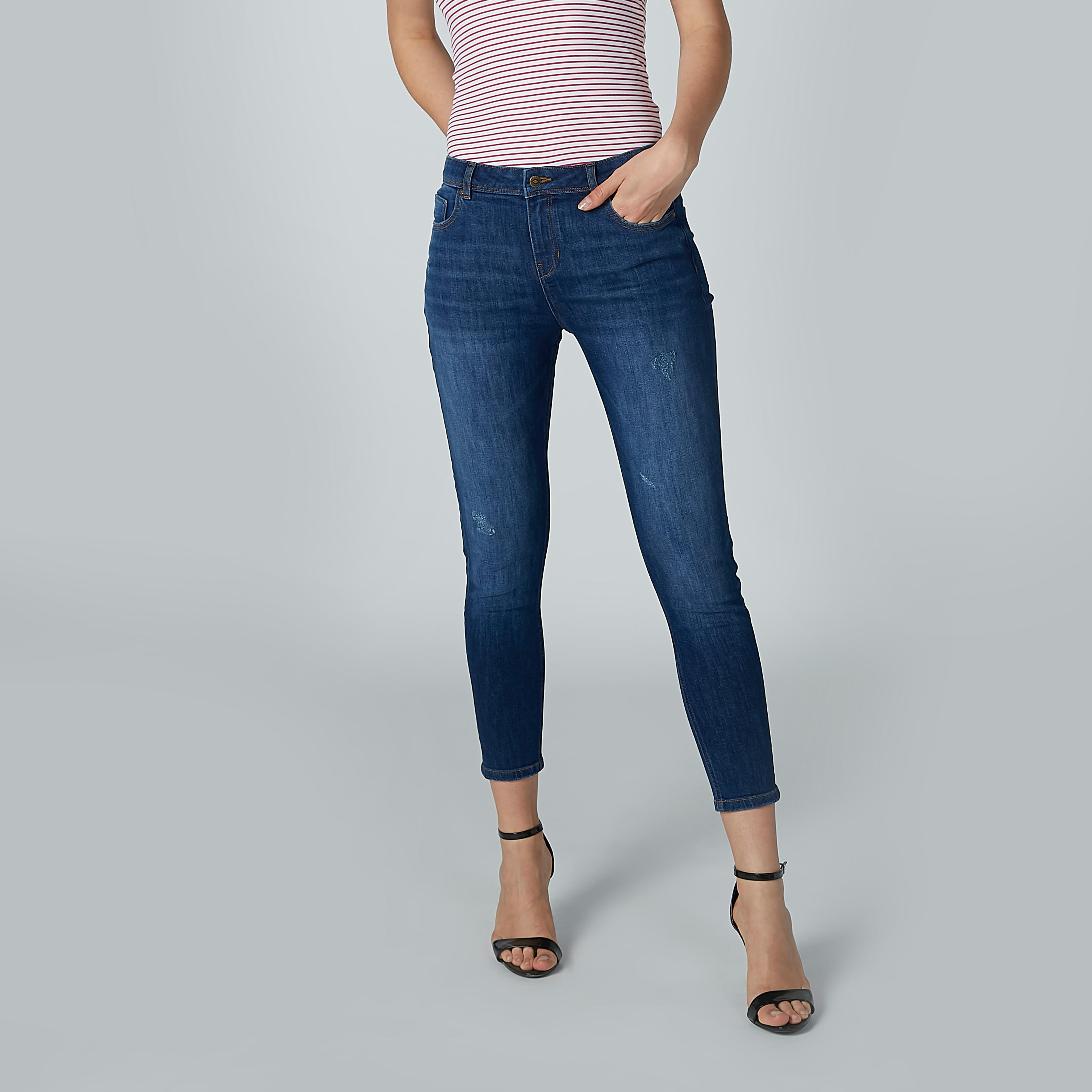بنطال جينز سادة بجيوب من لي كوبر-women-clothing-bottoms-jeans-image-5