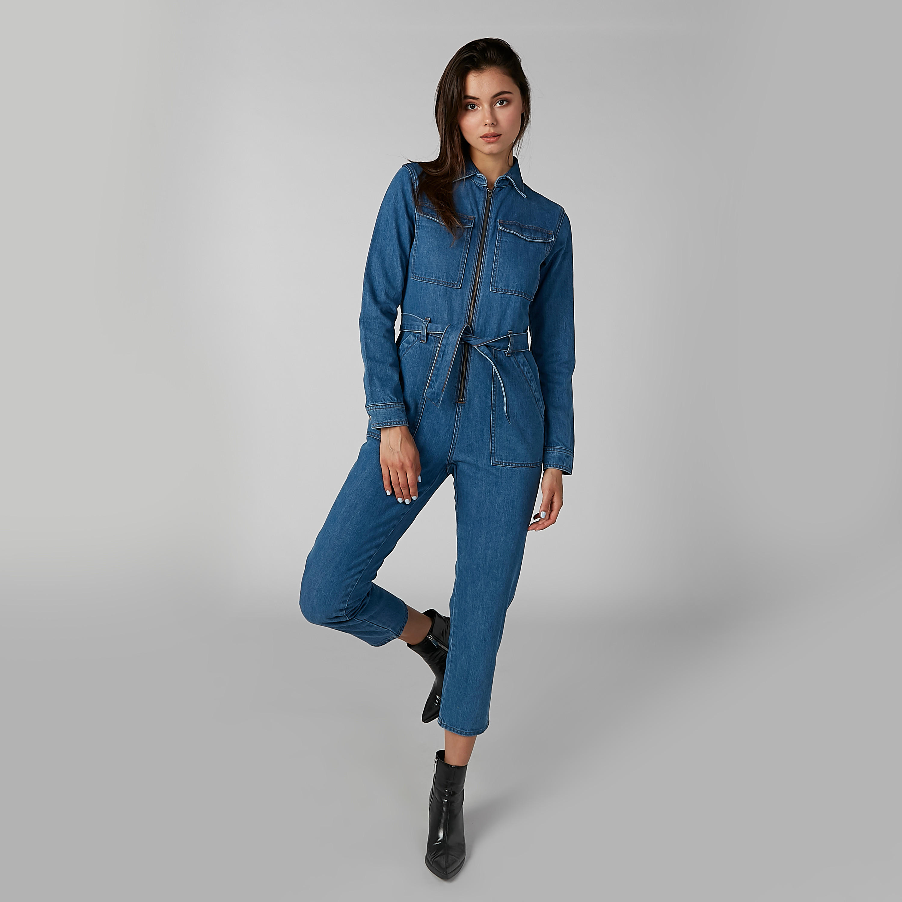 أفرول دينم بجيوب وأربطة من لي كوبر-women-clothing-jumpsuits-image-3