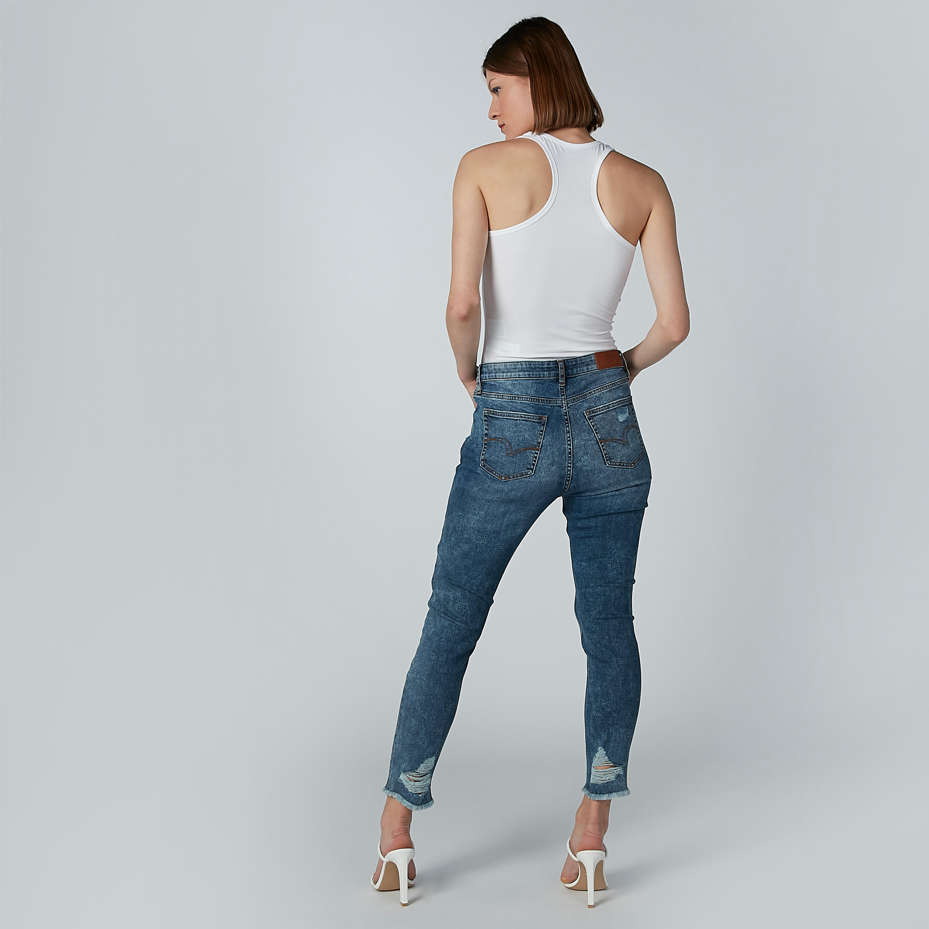 Lee Cooper Distressed Jeans with Pocket Detail and Frayed Grazers-women-clothing-bottoms-jeans-image-4