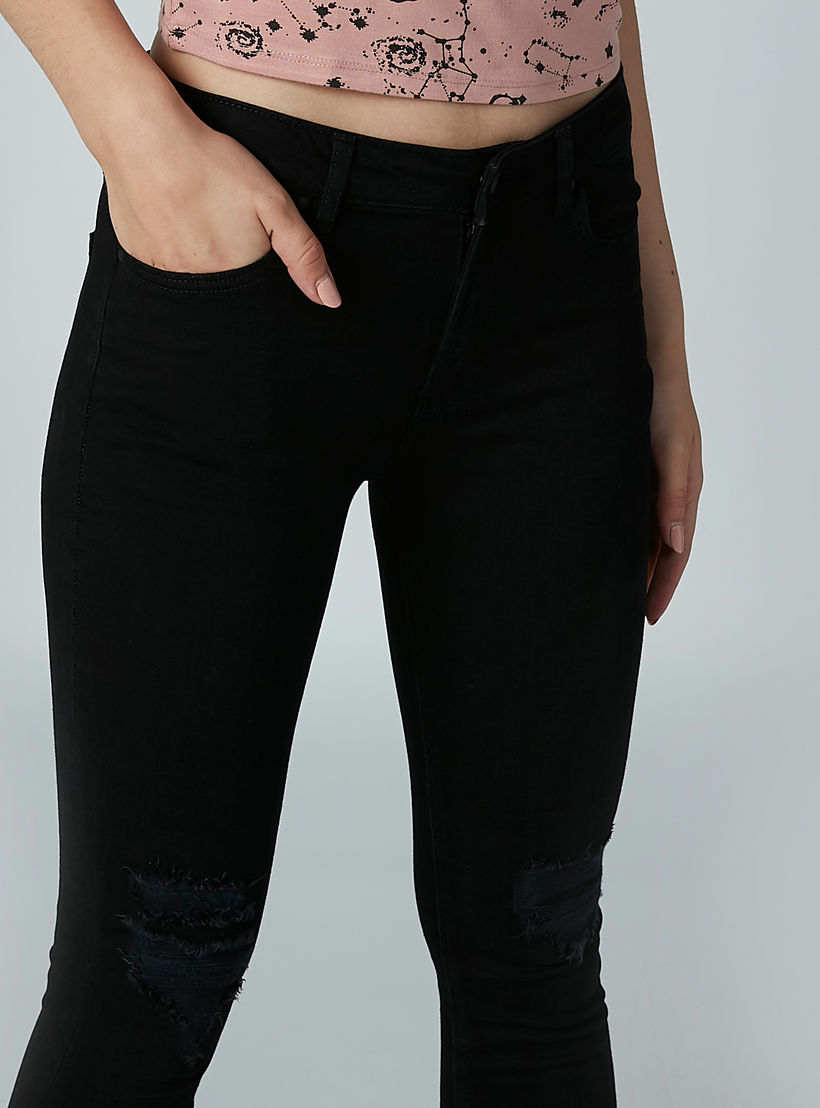 بنطال جينز بجيوب وحلقات للحزام-women-clothing-bottoms-jeans-image-1