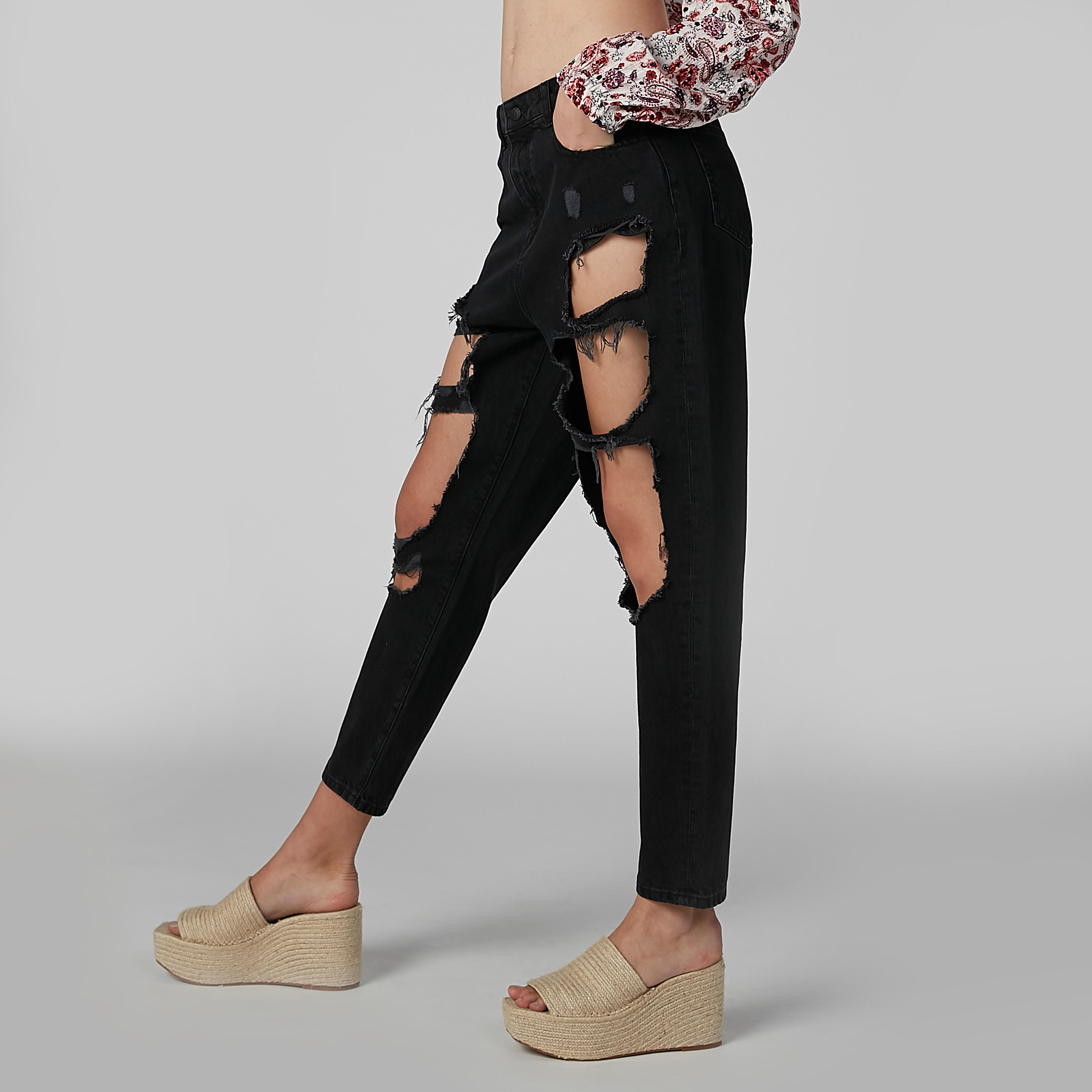 بنطال جينز ممزّق بجيوب وحلقات للحزام من لي كوبر-women-clothing-bottoms-jeans-image-2