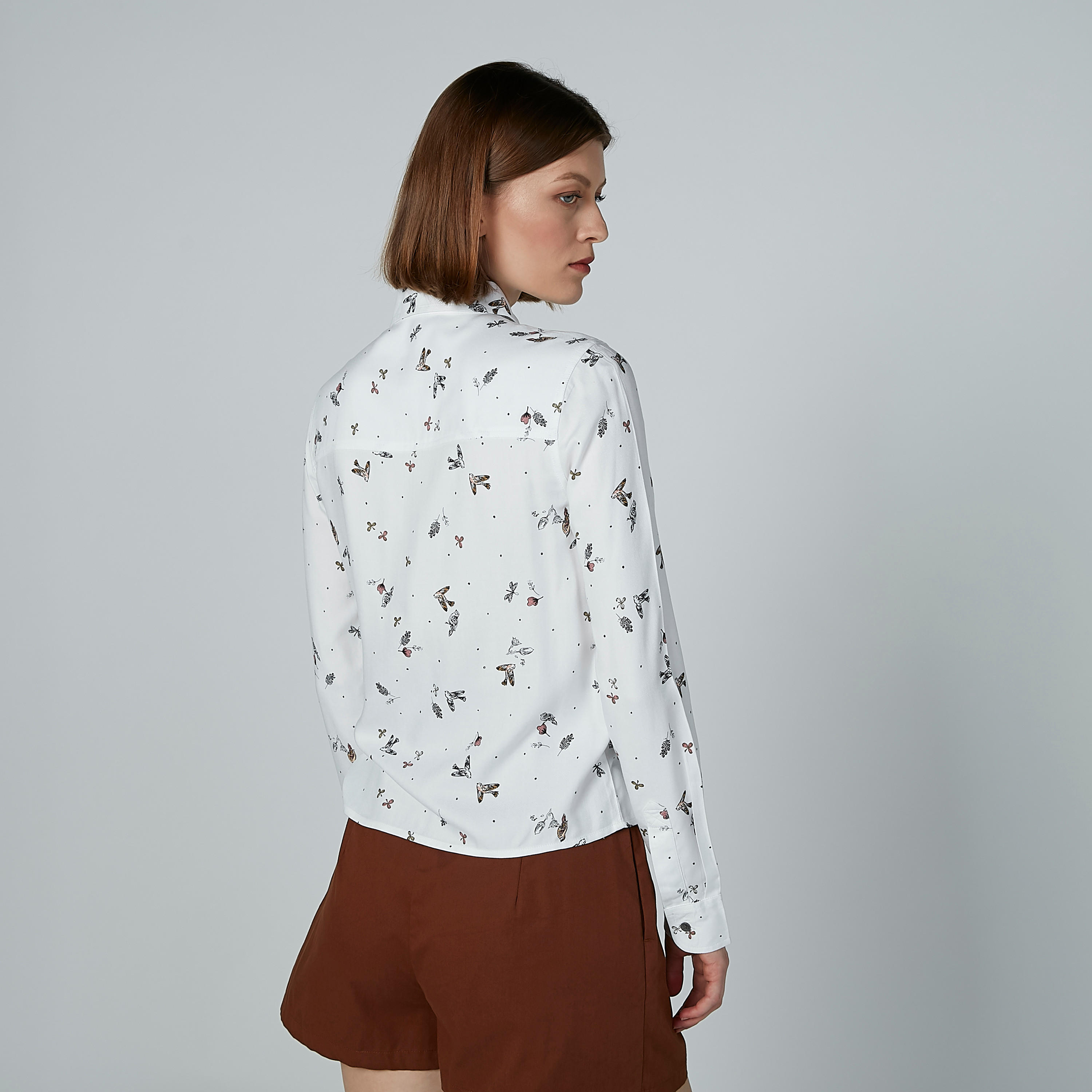 قميص بأكمام طويلة وجيب على الصدر وطبعات من لي كوبر-women-clothing-shirtsandblouses-shirts-image-3