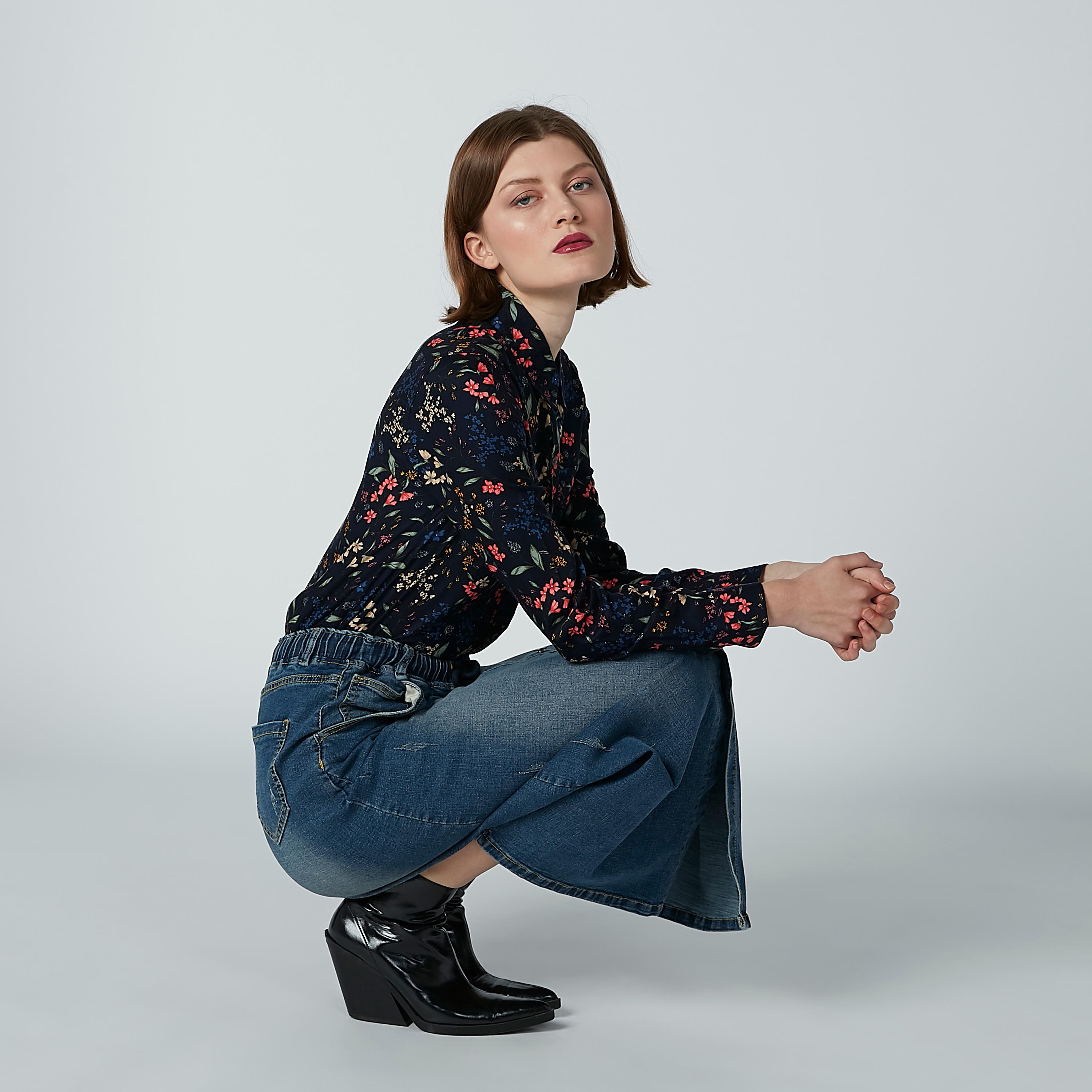 Lee Cooper Floral Printed Shirt with Long Sleeves and Spread Collar-women-clothing-shirtsandblouses-shirts-image-2