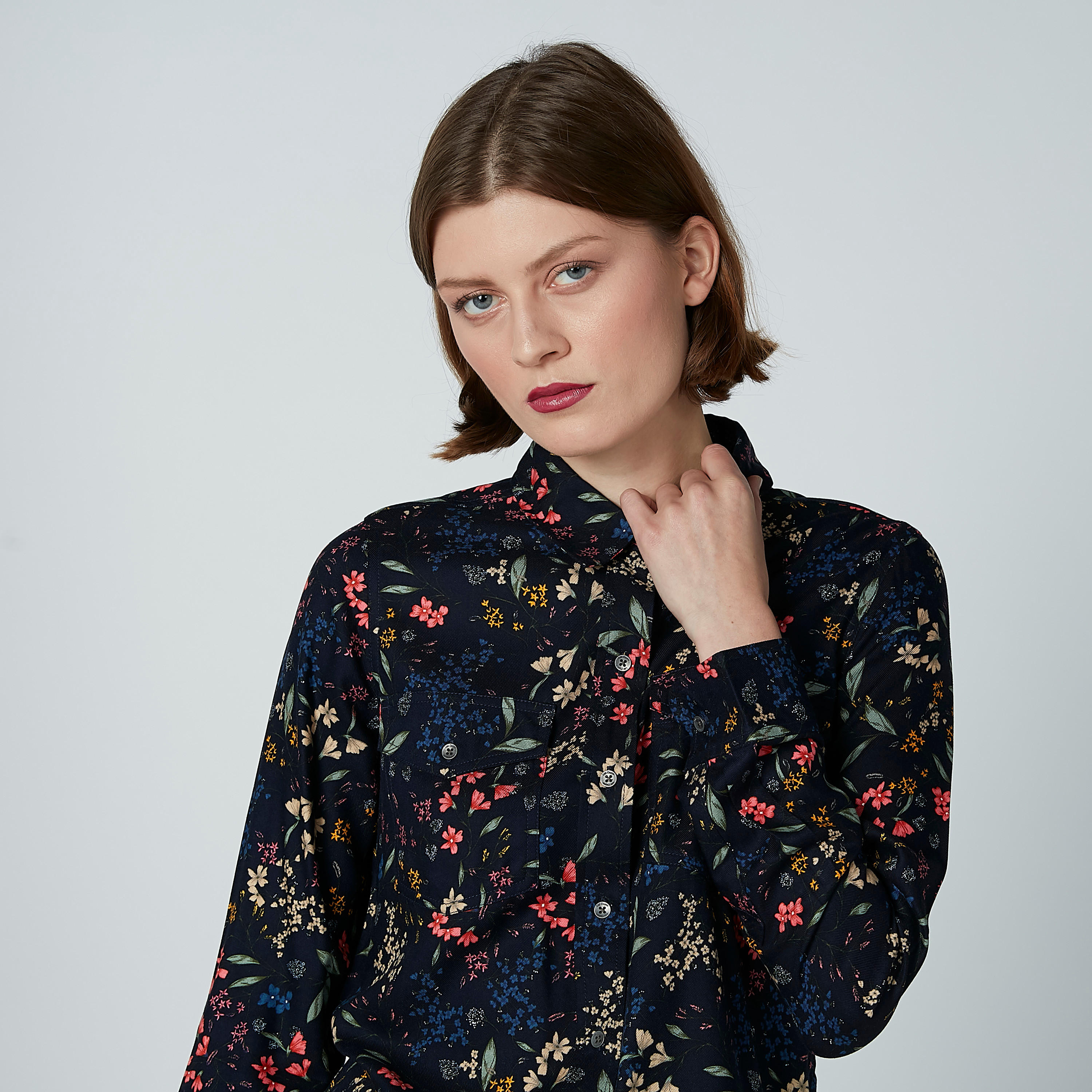 Lee Cooper Floral Printed Shirt with Long Sleeves and Spread Collar-women-clothing-shirtsandblouses-shirts-image-4