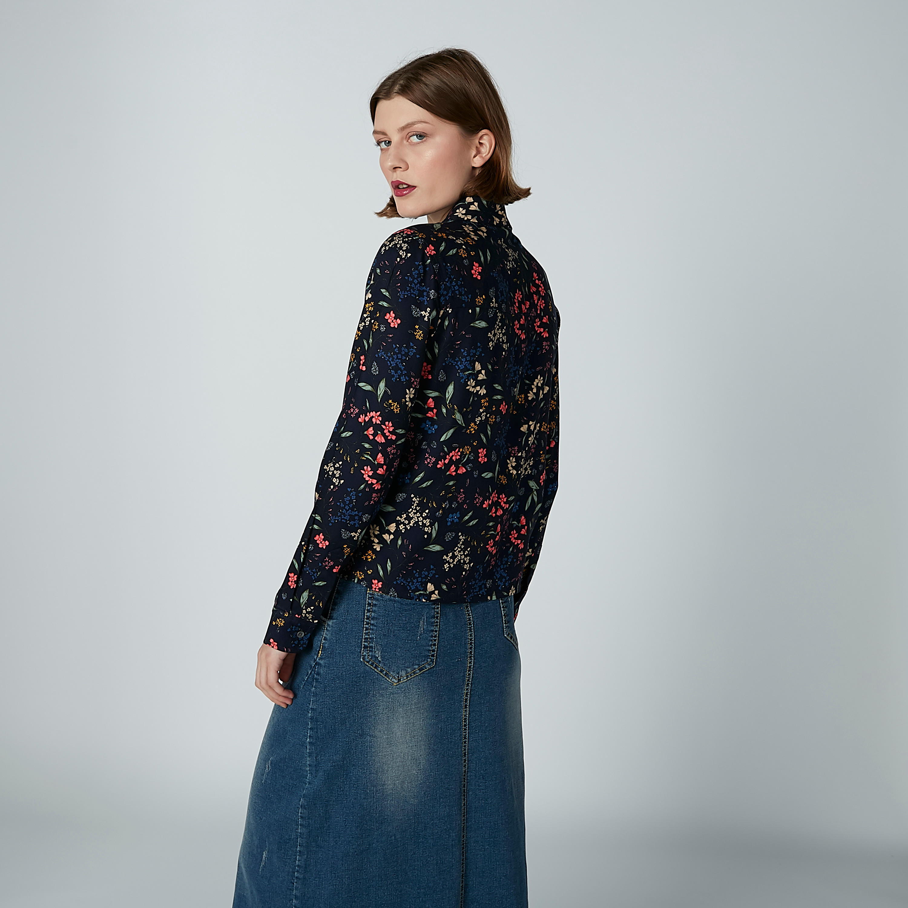 Lee Cooper Floral Printed Shirt with Long Sleeves and Spread Collar-women-clothing-shirtsandblouses-shirts-image-5