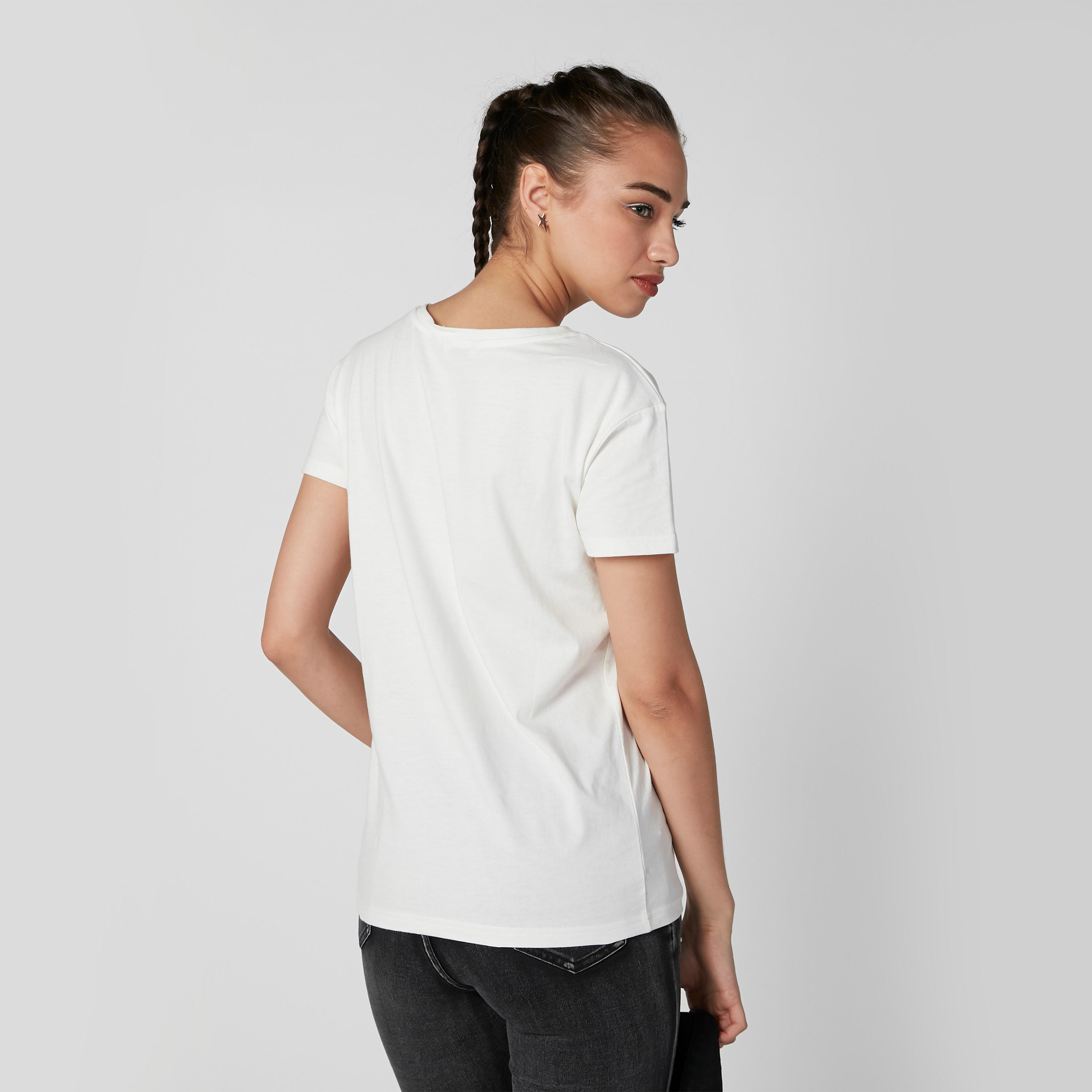تيشيرت بياقة مستديرة وأكمام قصيرة وطبعات-women-clothing-tshirts-image-2