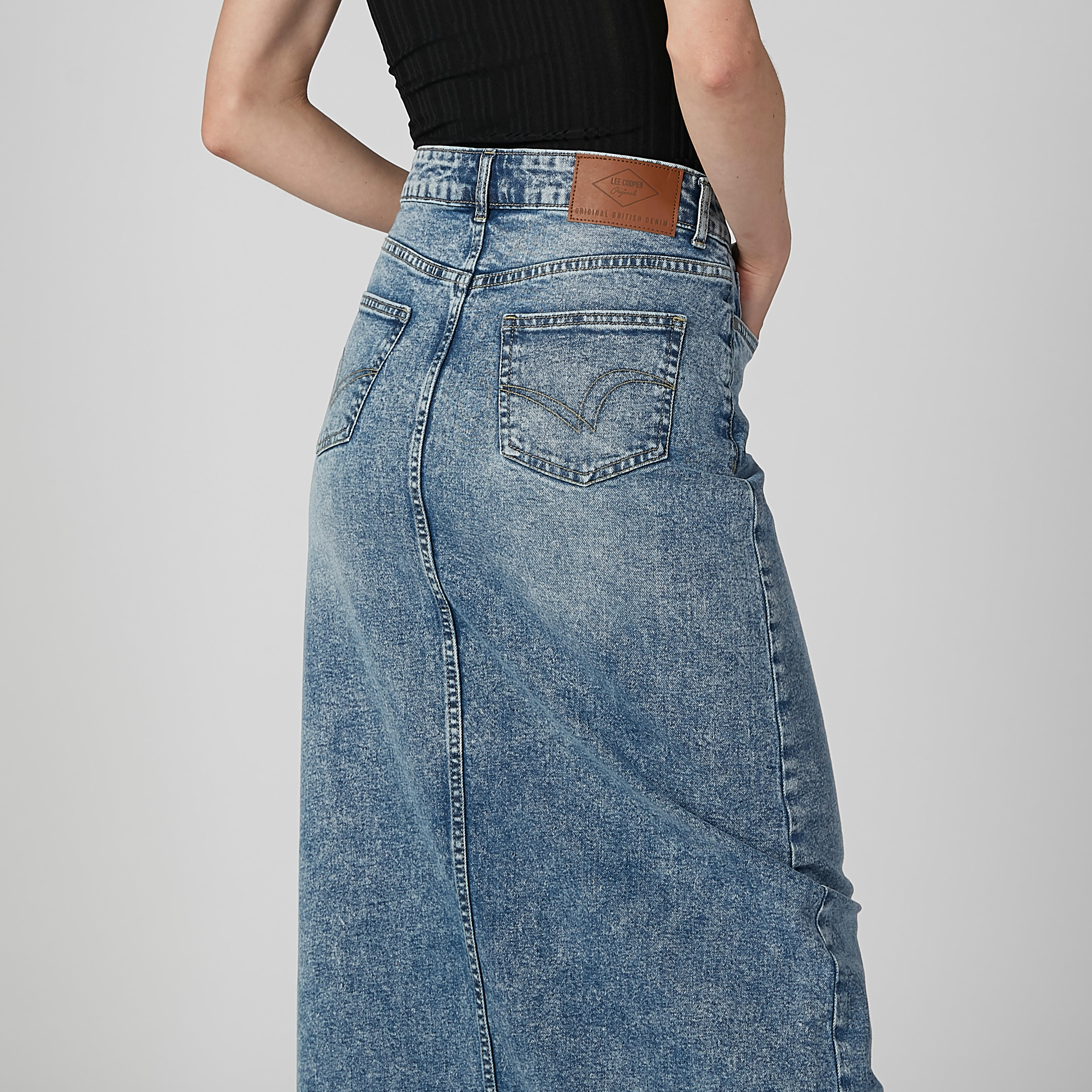 تنورة دينم طويلة بجيوب من لي كوبر-women-clothing-bottoms-skirts-image-4