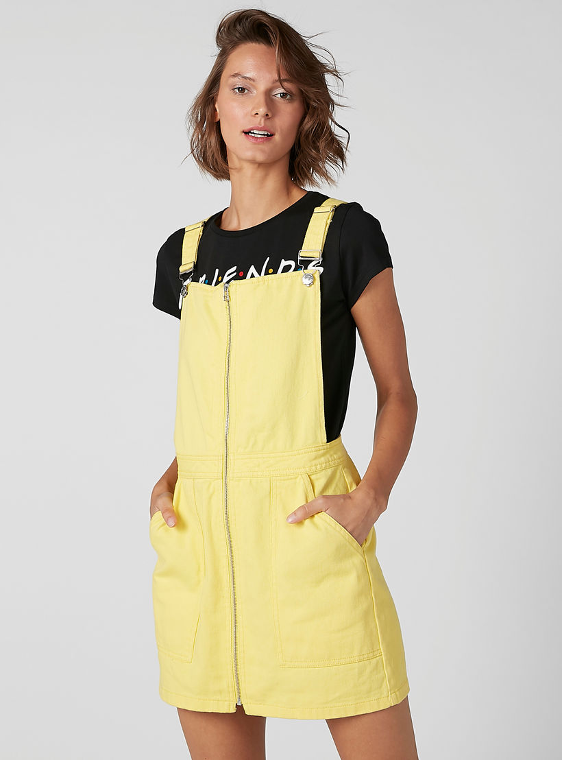 فستان دنغري مريلة دينم بجيوب من لي كوبر-women-clothing-dresses-image-2