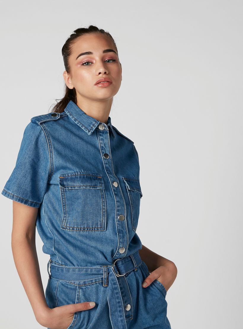 دنغري دينم بجيوب وحزام من لي كوبر-women-clothing-jumpsuits-image-4