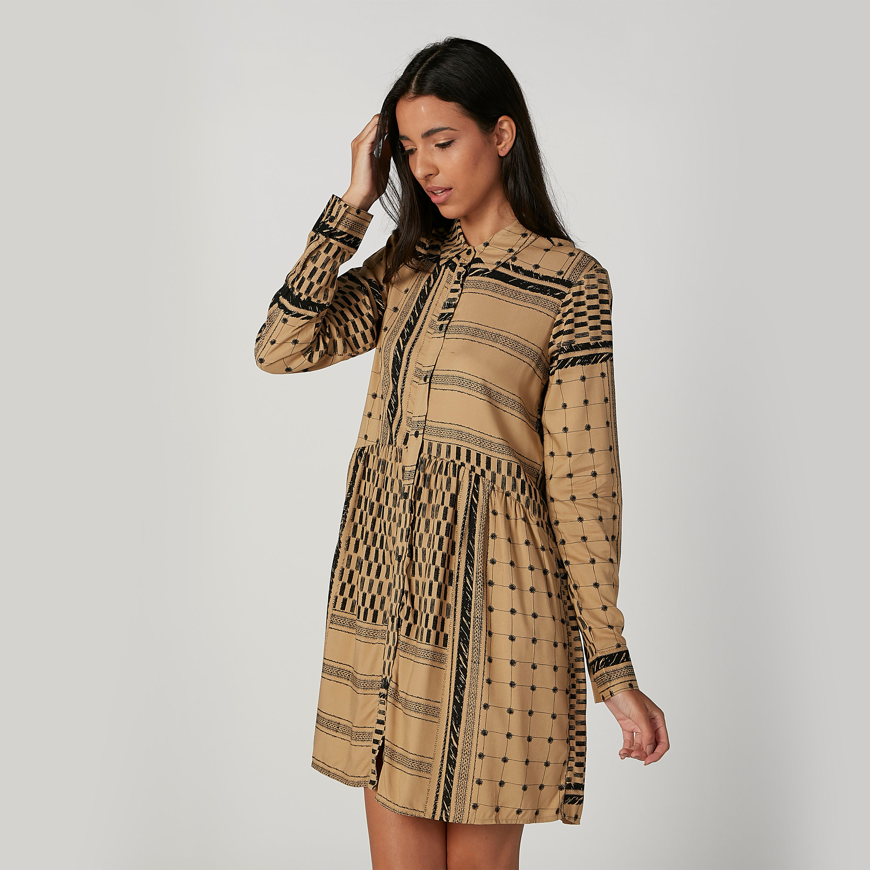 فستان قميص مستدام قصير بأكمام طويلة وطبعات -women-clothing-dresses-image-1
