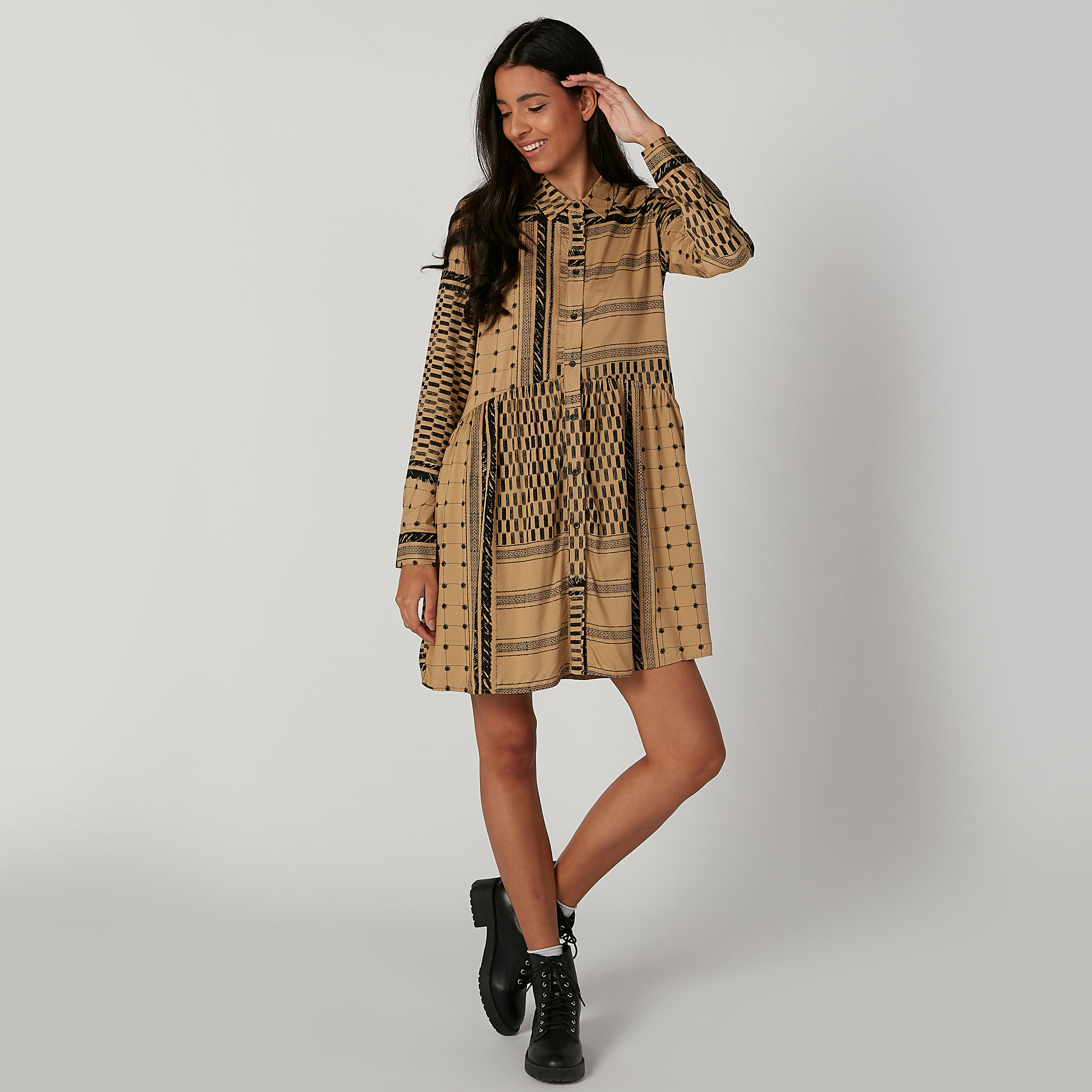 فستان قميص مستدام قصير بأكمام طويلة وطبعات -women-clothing-dresses-image-3
