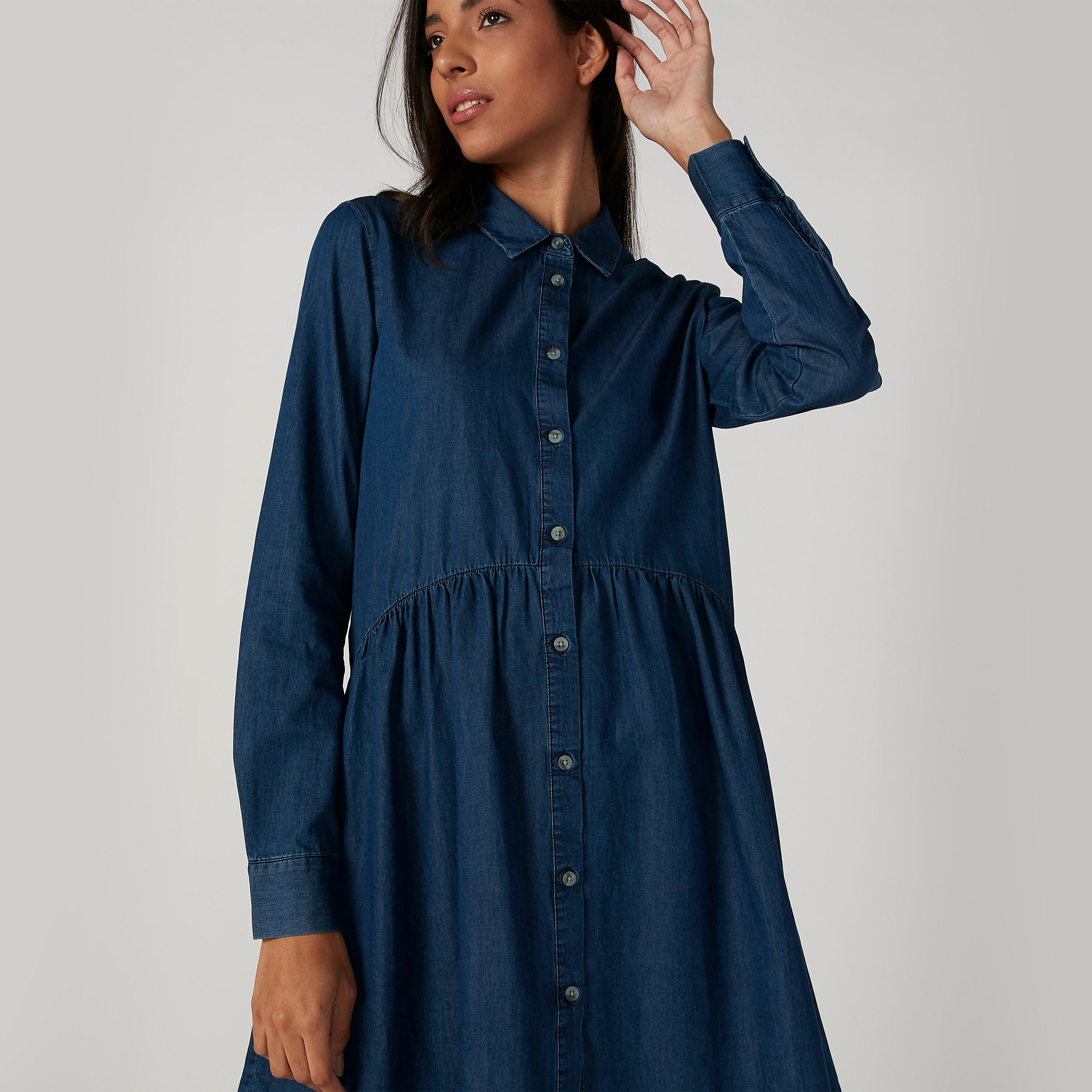 فستان قميص جينز مستدام ميدي بأكمام طويلة-women-clothing-dresses-image-5