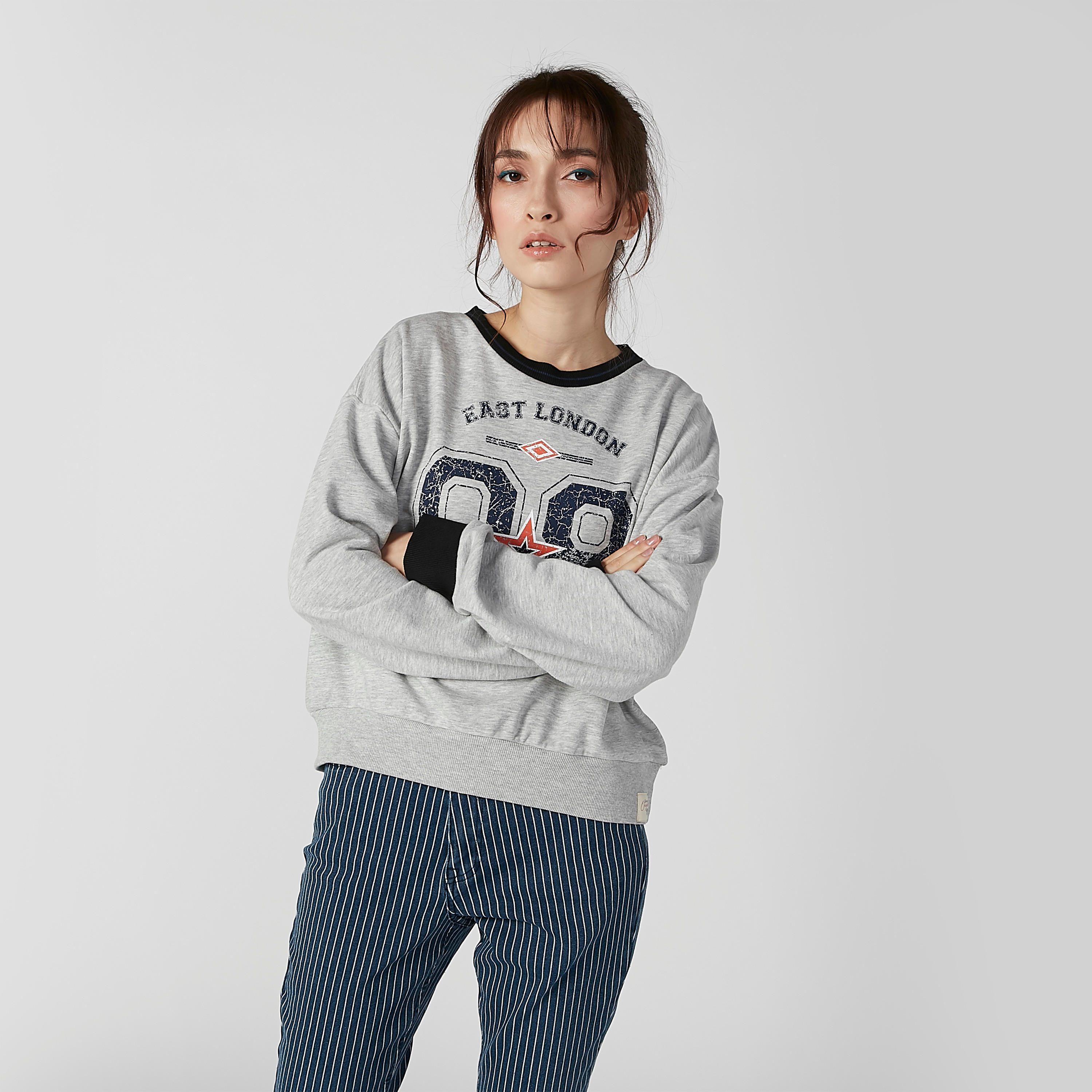 Sustainable Printed Sweatshirt with Round Neck and Long Sleeves-women-winterwear-hoodiesandsweatshirts-sweatshirts-image-2