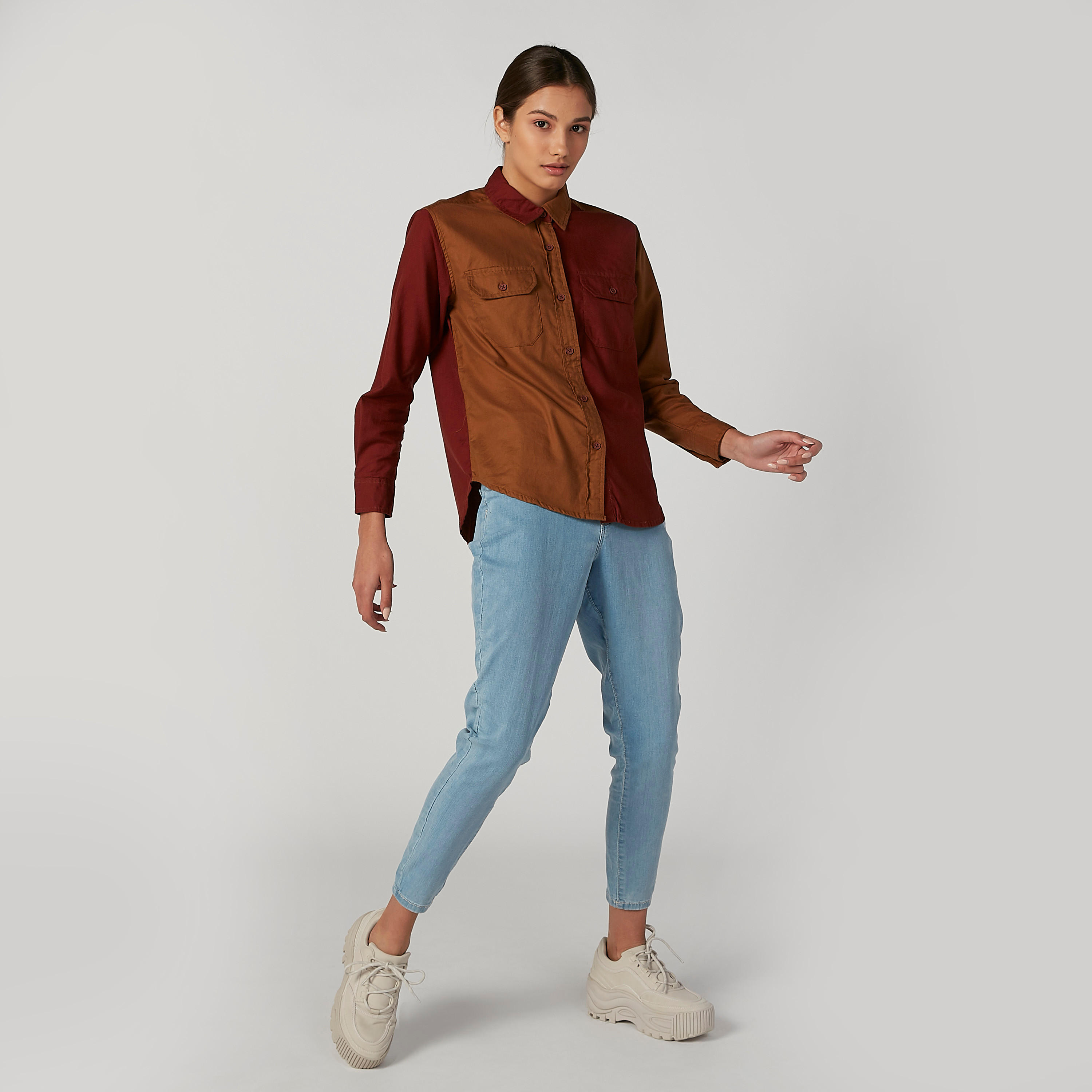 قميص سادة مستدام بأكمام طويلة وأزرار -women-clothing-shirtsandblouses-shirts-image-4