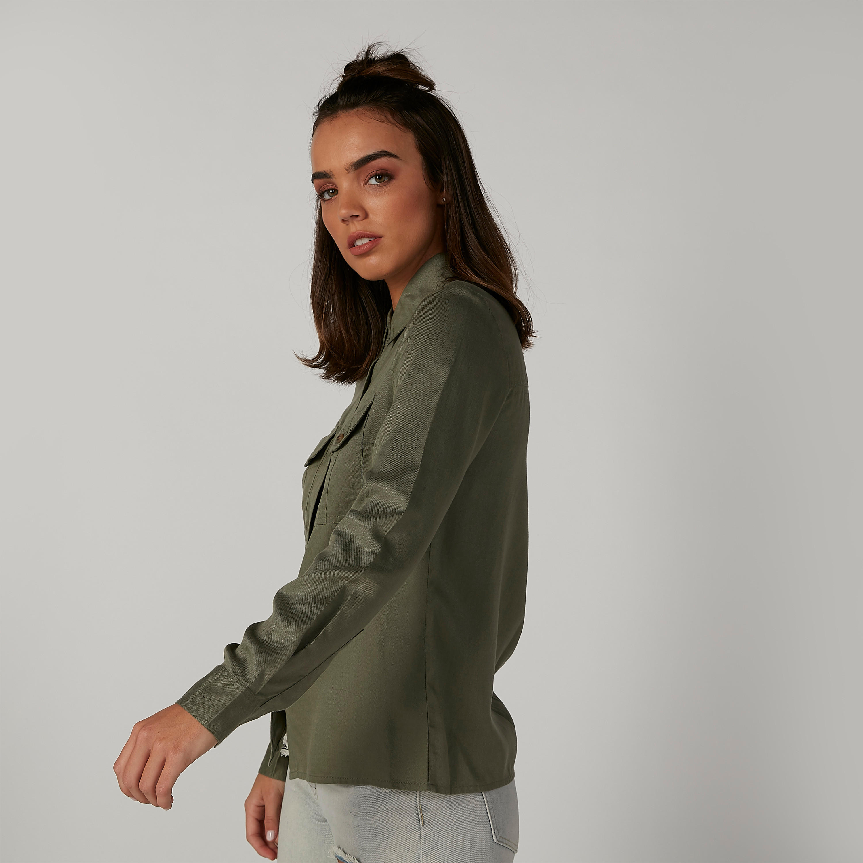 قميص مستدام سادة بياقة عاديّة وأكمام طويلة -women-clothing-shirtsandblouses-shirts-image-2