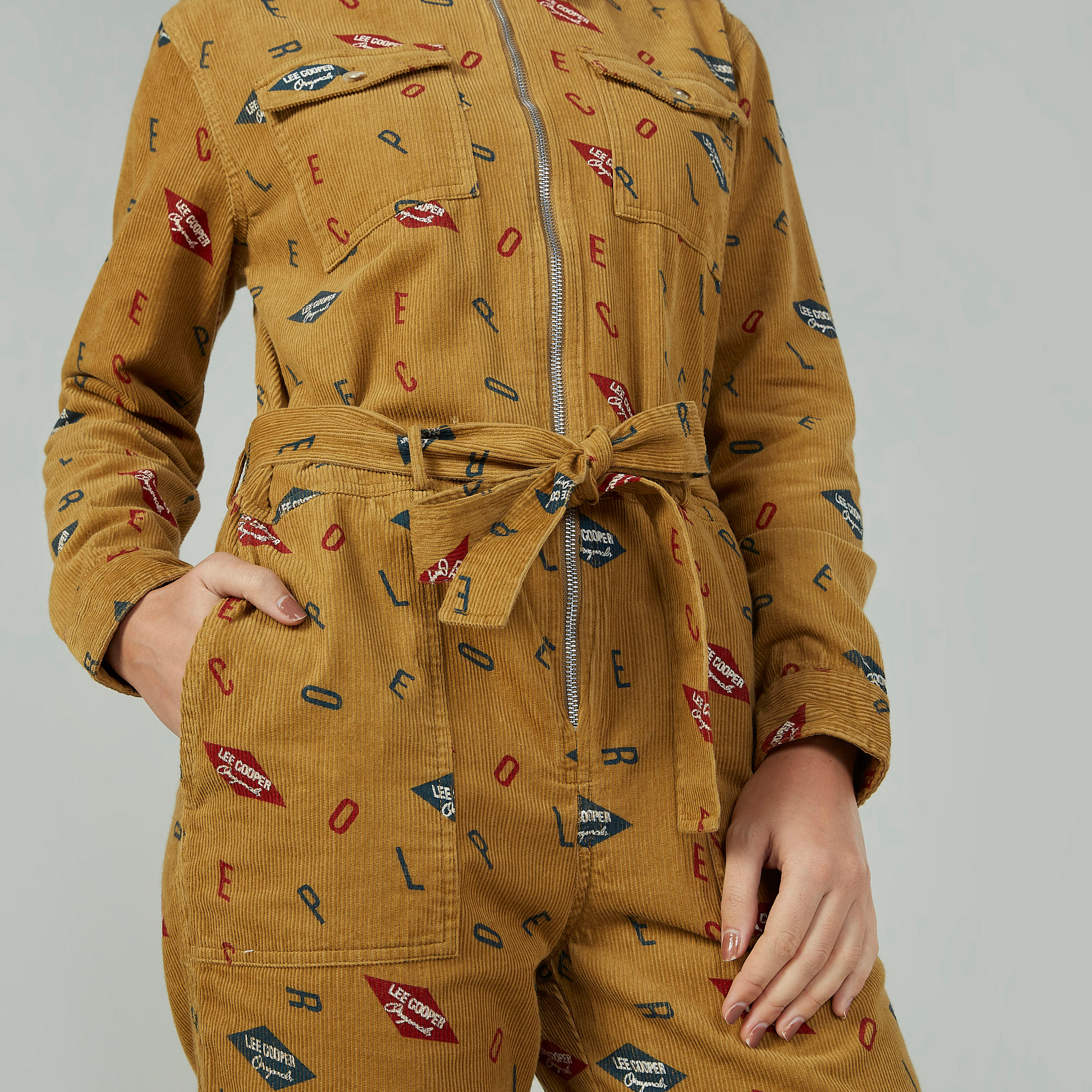 أفرول بأكمام طويلة وطبعات من لي كوبر-women-clothing-jumpsuits-image-5