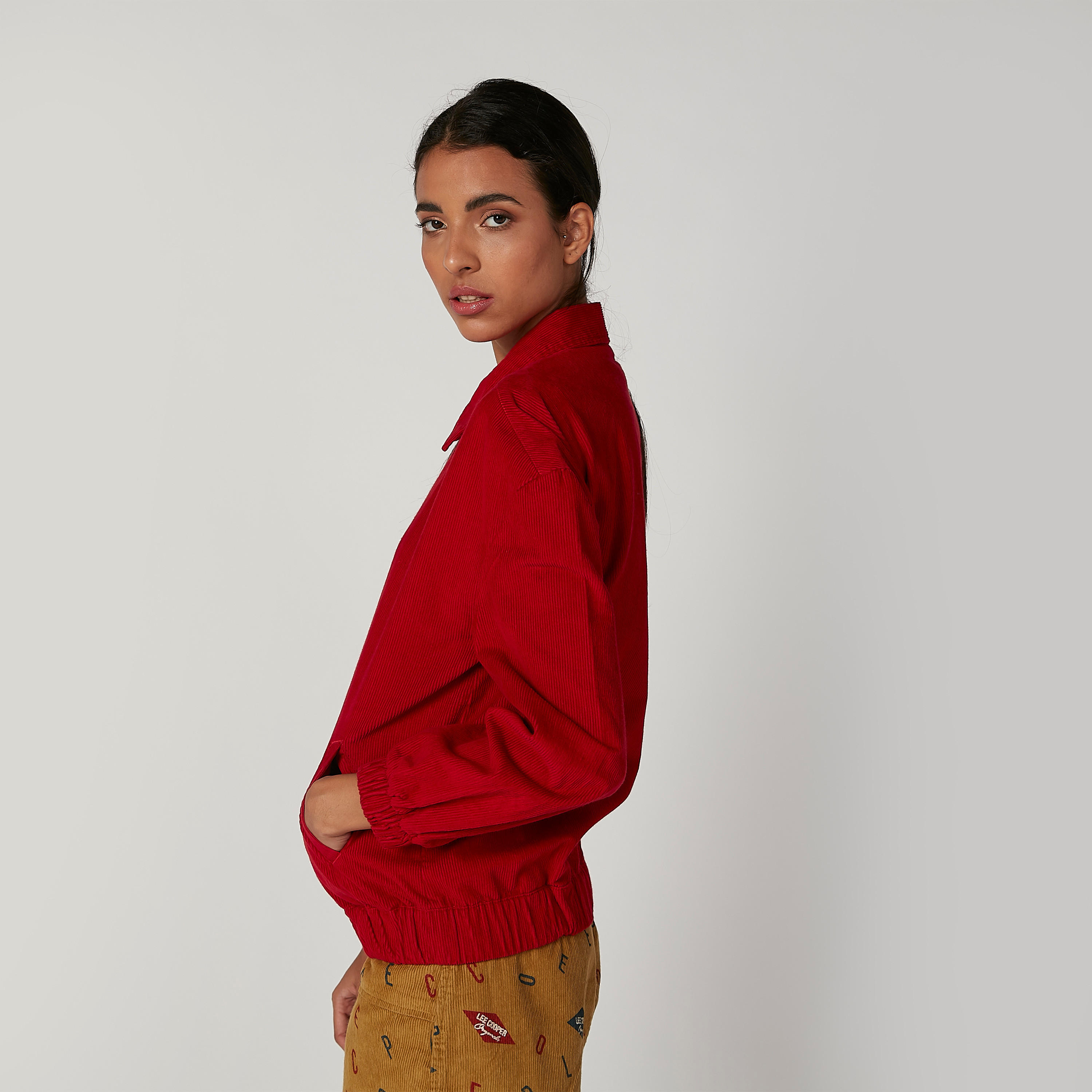 جاكيت بومبر بارز الملمس بأكمام طويلة وسحّاب إغلاق -women-winterwear-coatsandjackets-jackets-image-3