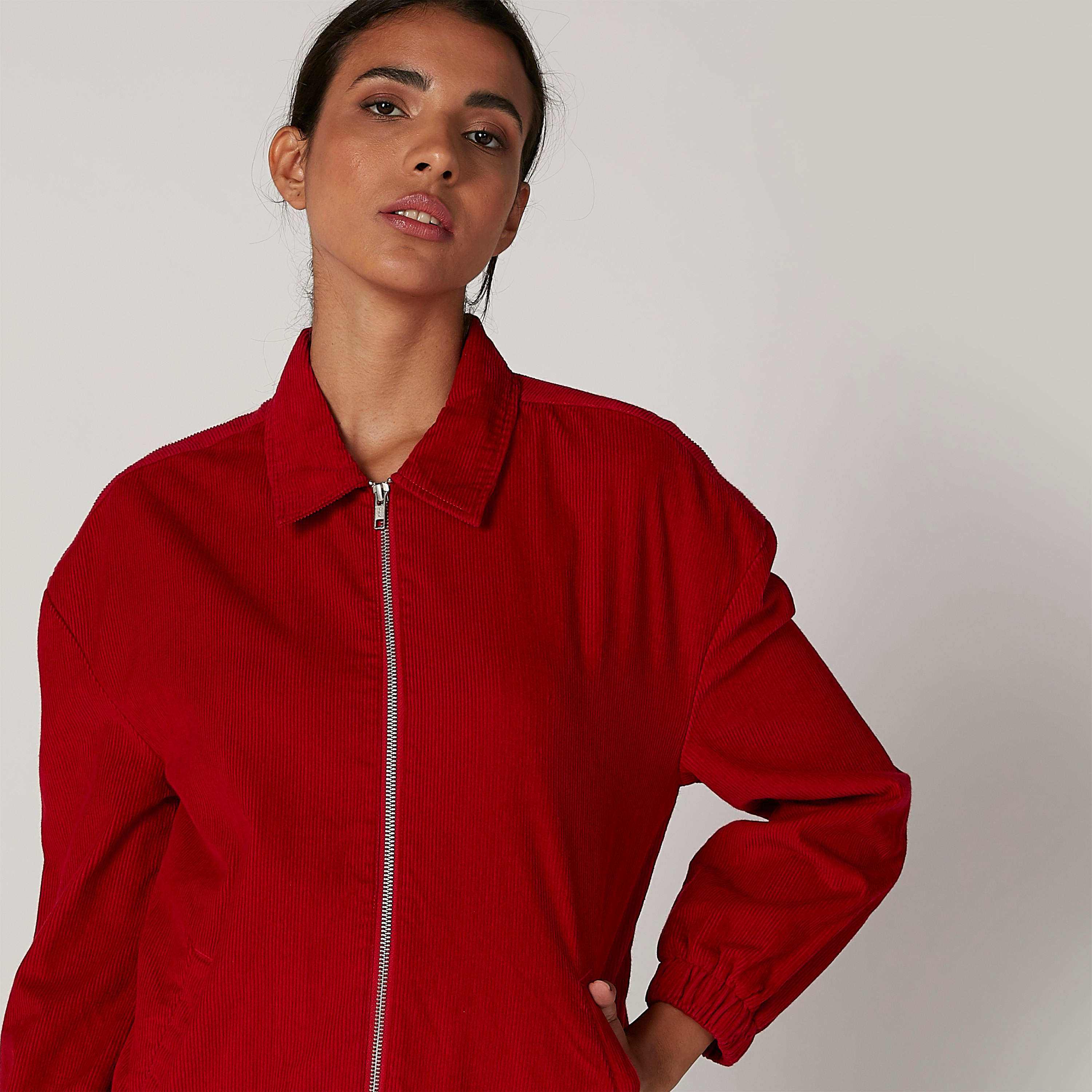 جاكيت بومبر بارز الملمس بأكمام طويلة وسحّاب إغلاق -women-winterwear-coatsandjackets-jackets-image-5