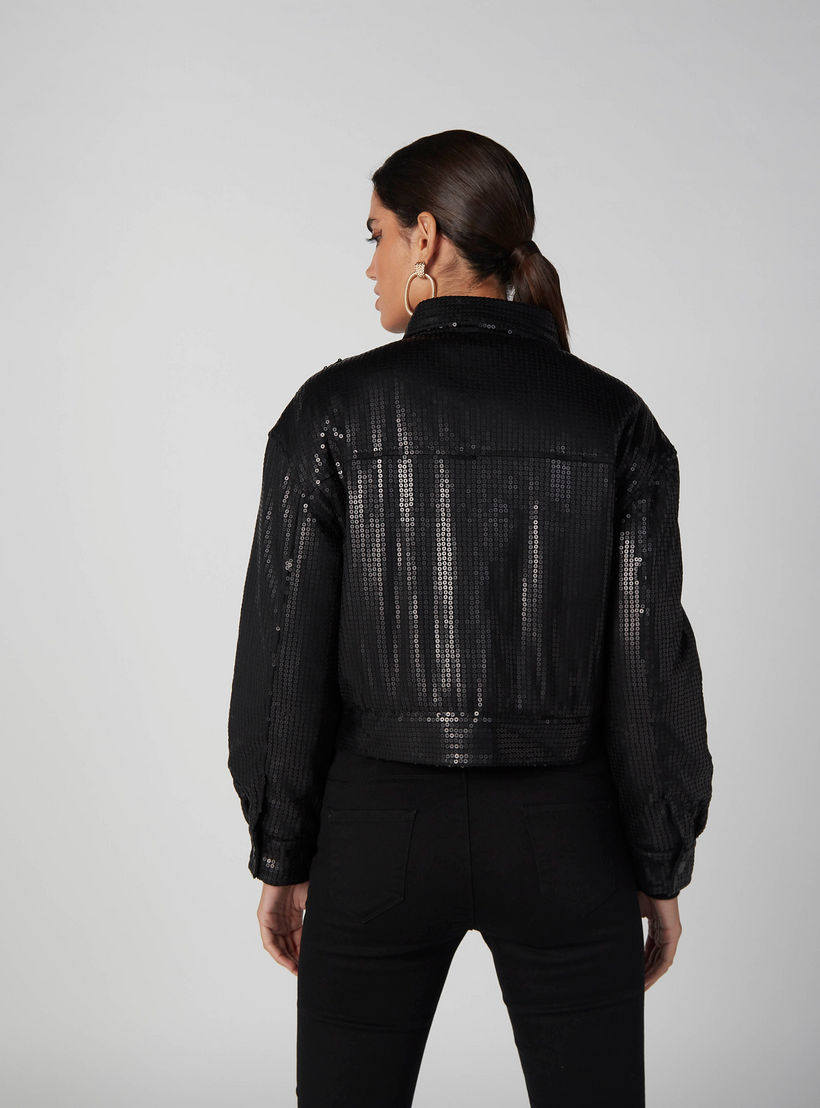 جاكيت مستدام بتفاصيل ترتر وأكمام طويلة وجيوب بطيّة-women-winterwear-coatsandjackets-jackets-image-4