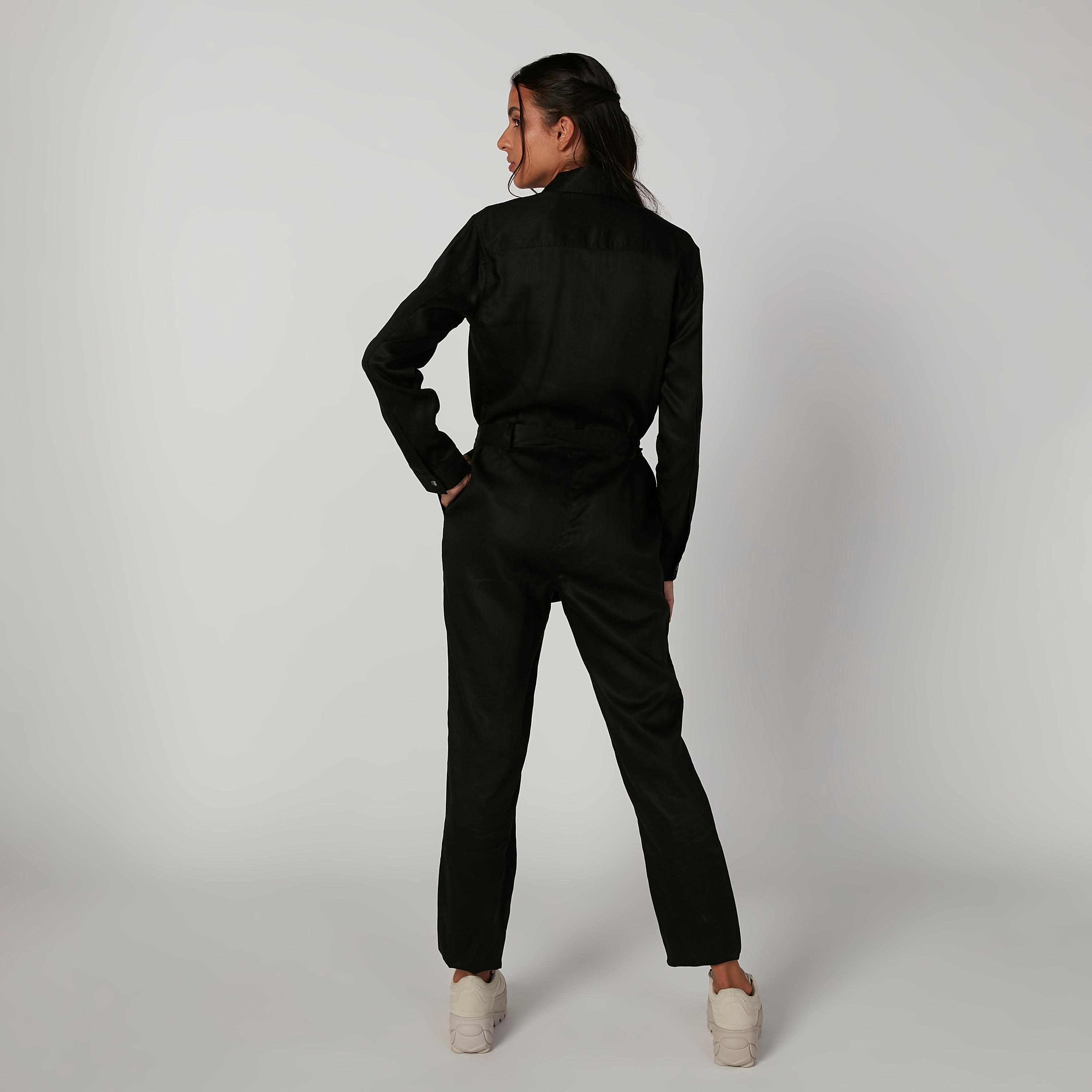 جمبسوت سادة بأكمام طويلة وأربطة-women-clothing-jumpsuits-image-4