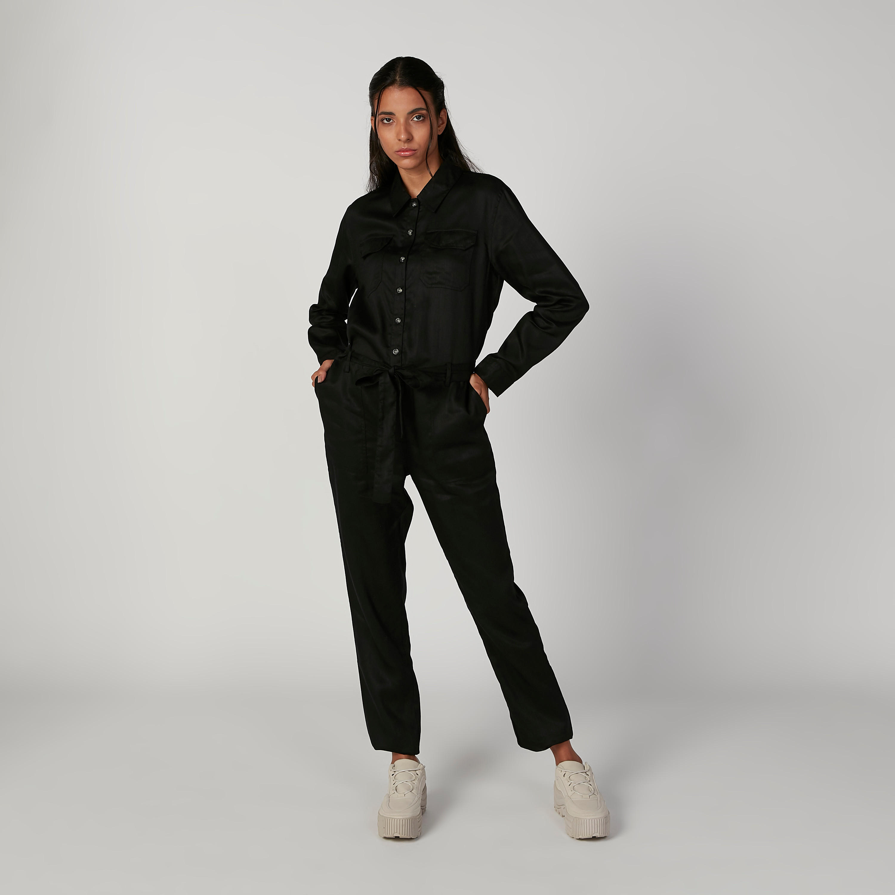 جمبسوت سادة بأكمام طويلة وأربطة-women-clothing-jumpsuits-image-2