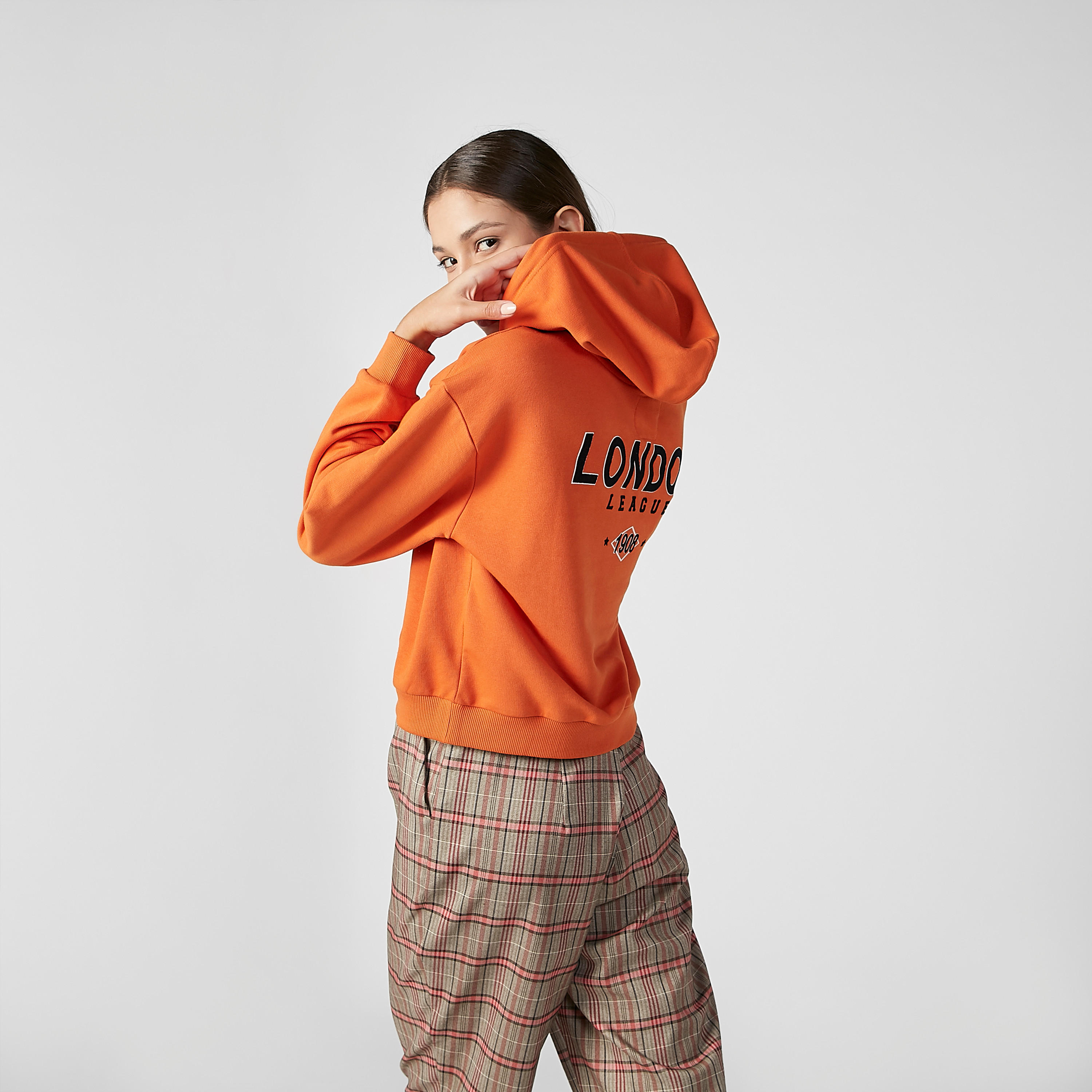 Sustainable Printed Sweatshirt with Kangaroo Pockets and Hood-women-winterwear-hoodiesandsweatshirts-hoodies-image-3
