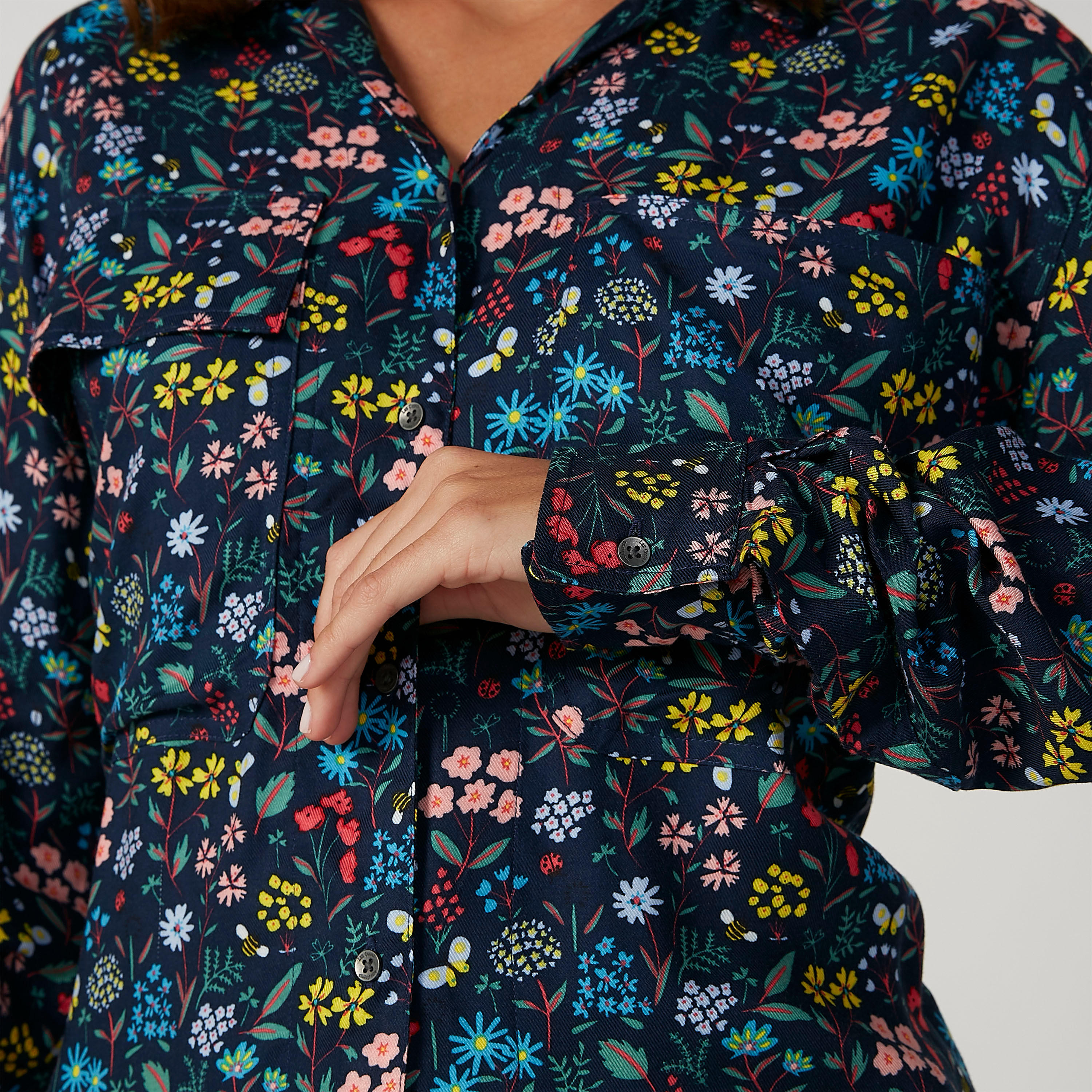 قميص بأكمام طويلة وجيب على الصدر وطبعات من لي كوبر-women-clothing-shirtsandblouses-shirts-image-5