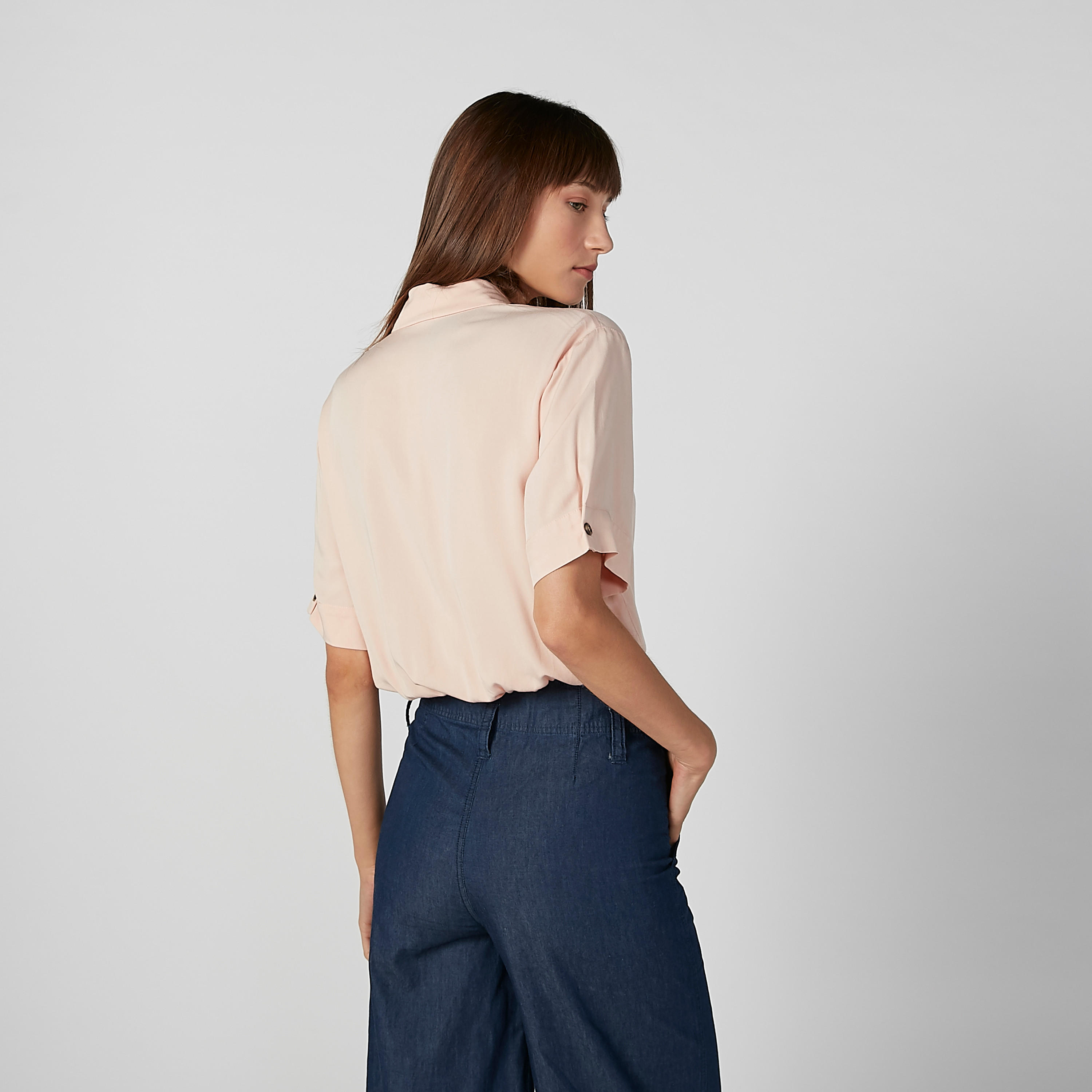 قميص سادة بأكمام قصيرة وأربطة من لي كوبر-women-clothing-shirtsandblouses-shirts-image-3