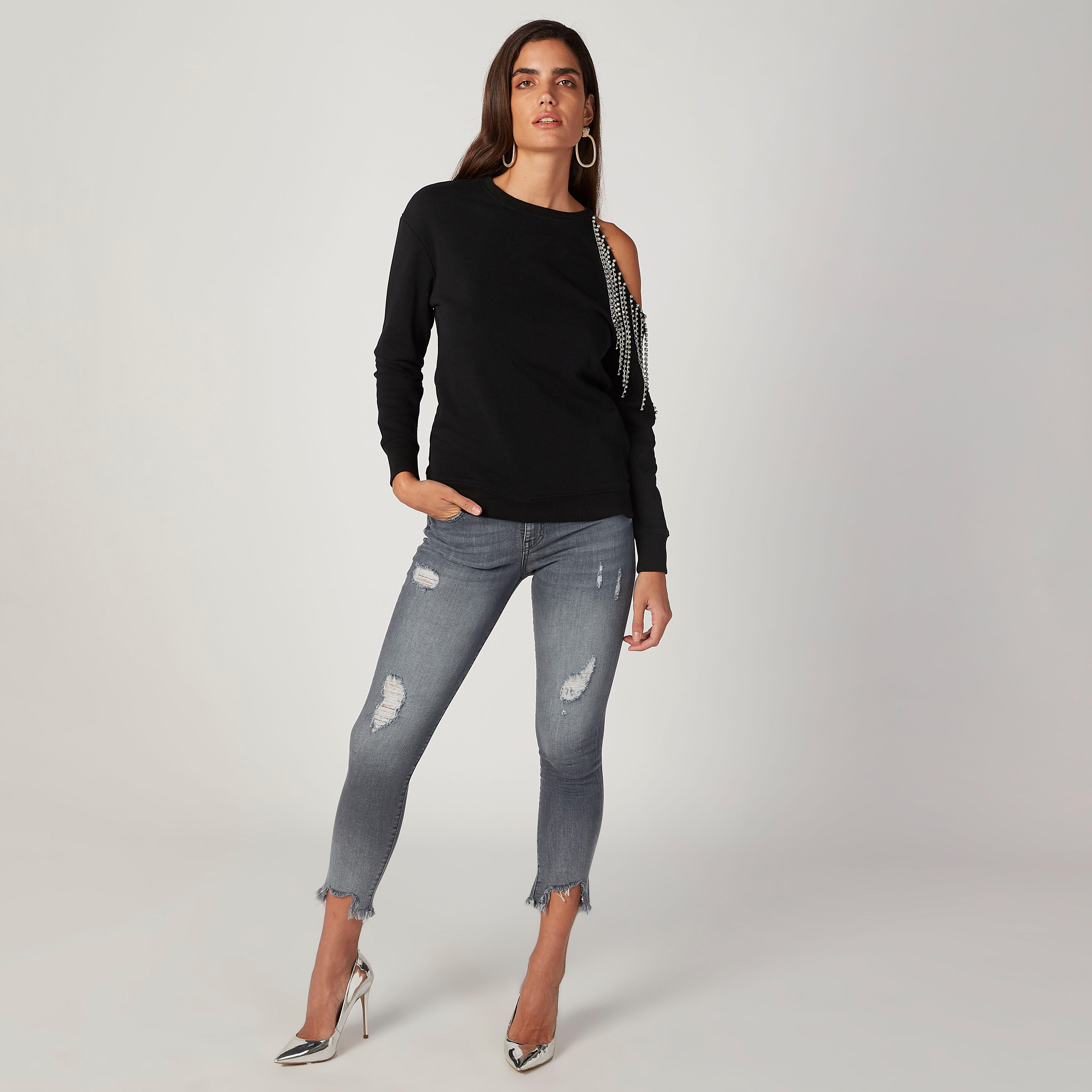 بنطلون جينز سكيني ممزّق بخصر متوسط الارتفاع وجيوب وأساور مهدّبة-women-clothing-bottoms-jeans-image-2