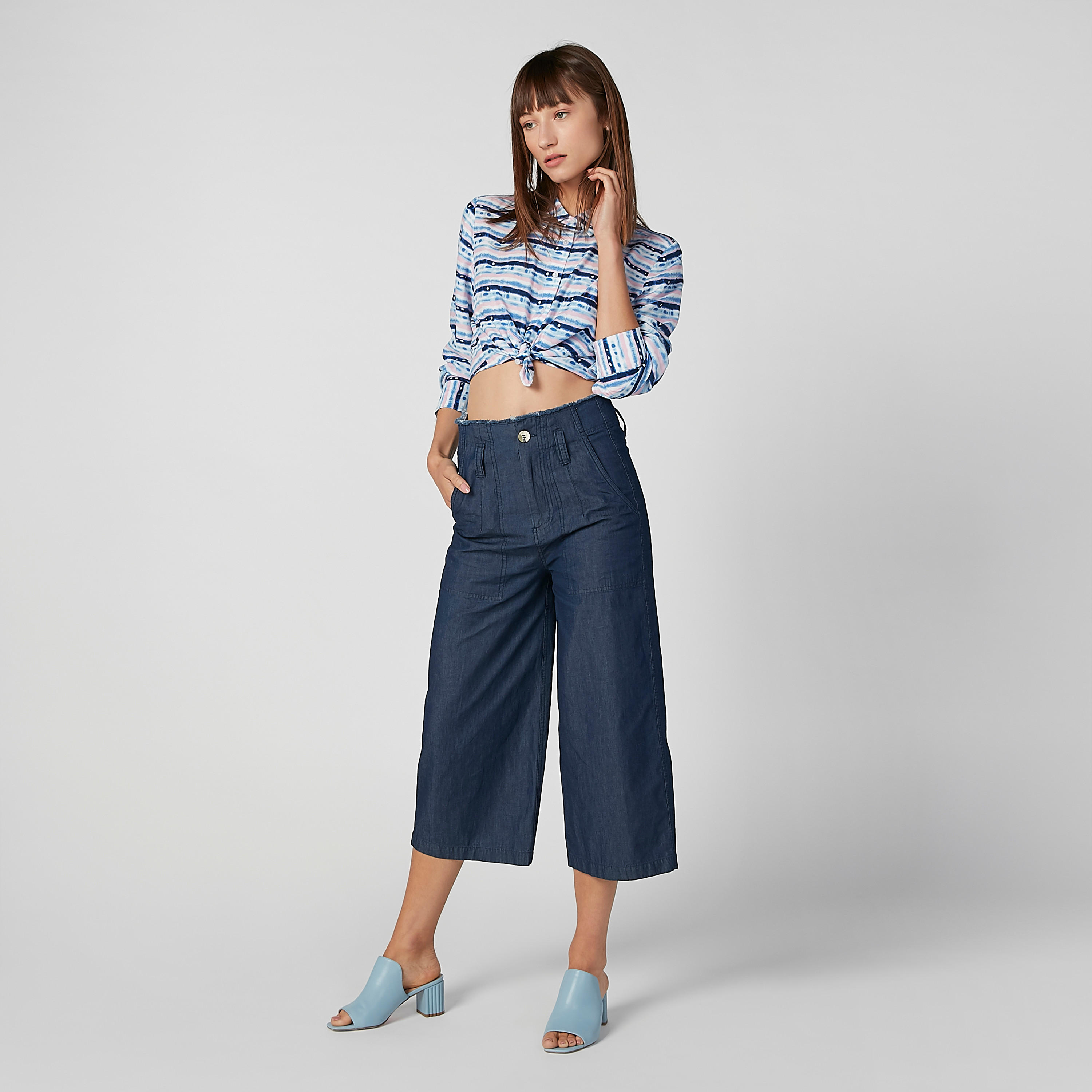 قميص قصير بأكمام طويلة وطبعات -women-clothing-shirtsandblouses-shirts-image-3