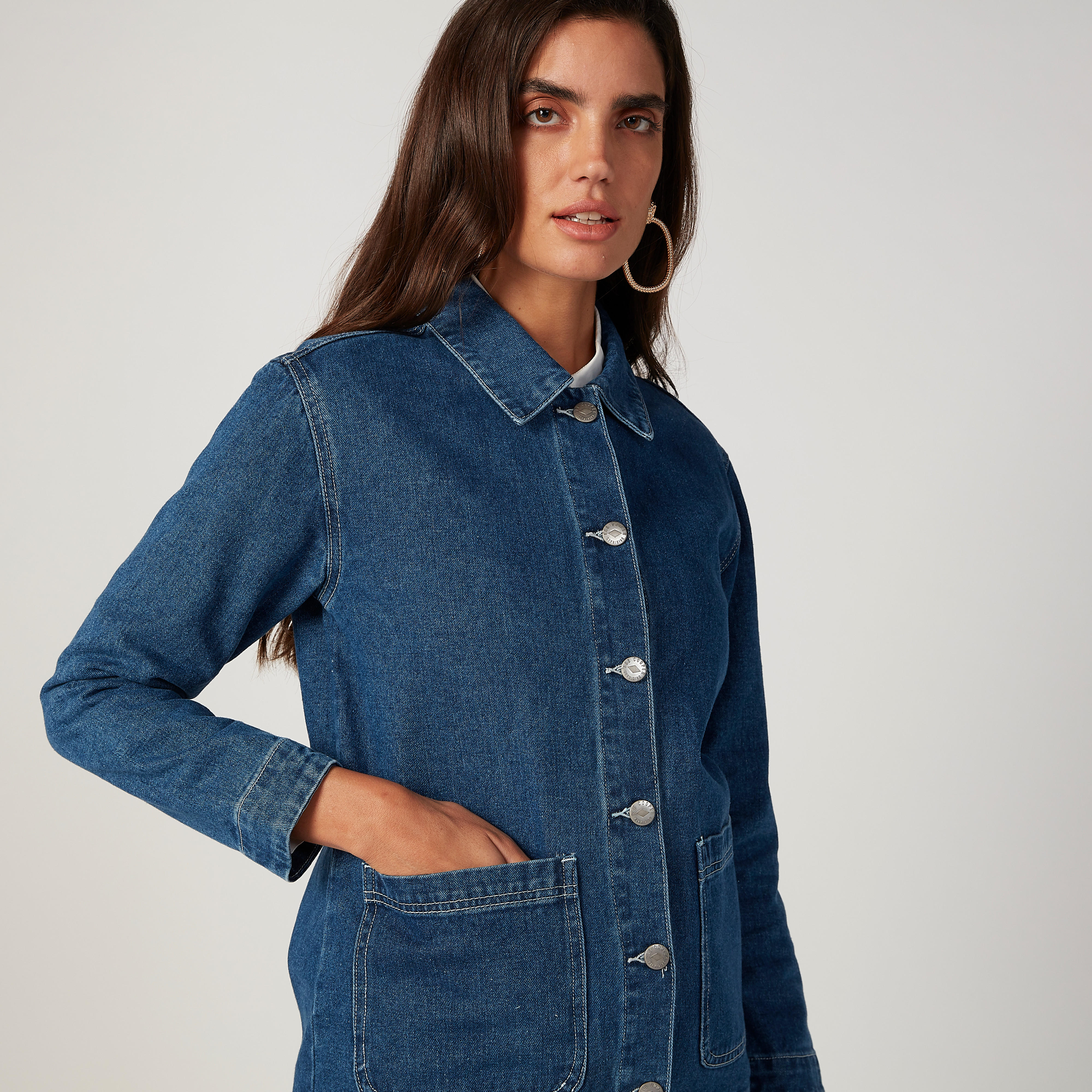 جاكيت دينم بأكمام طويلة وجيوب من خامات مستدامة-women-winterwear-coatsandjackets-jackets-image-3
