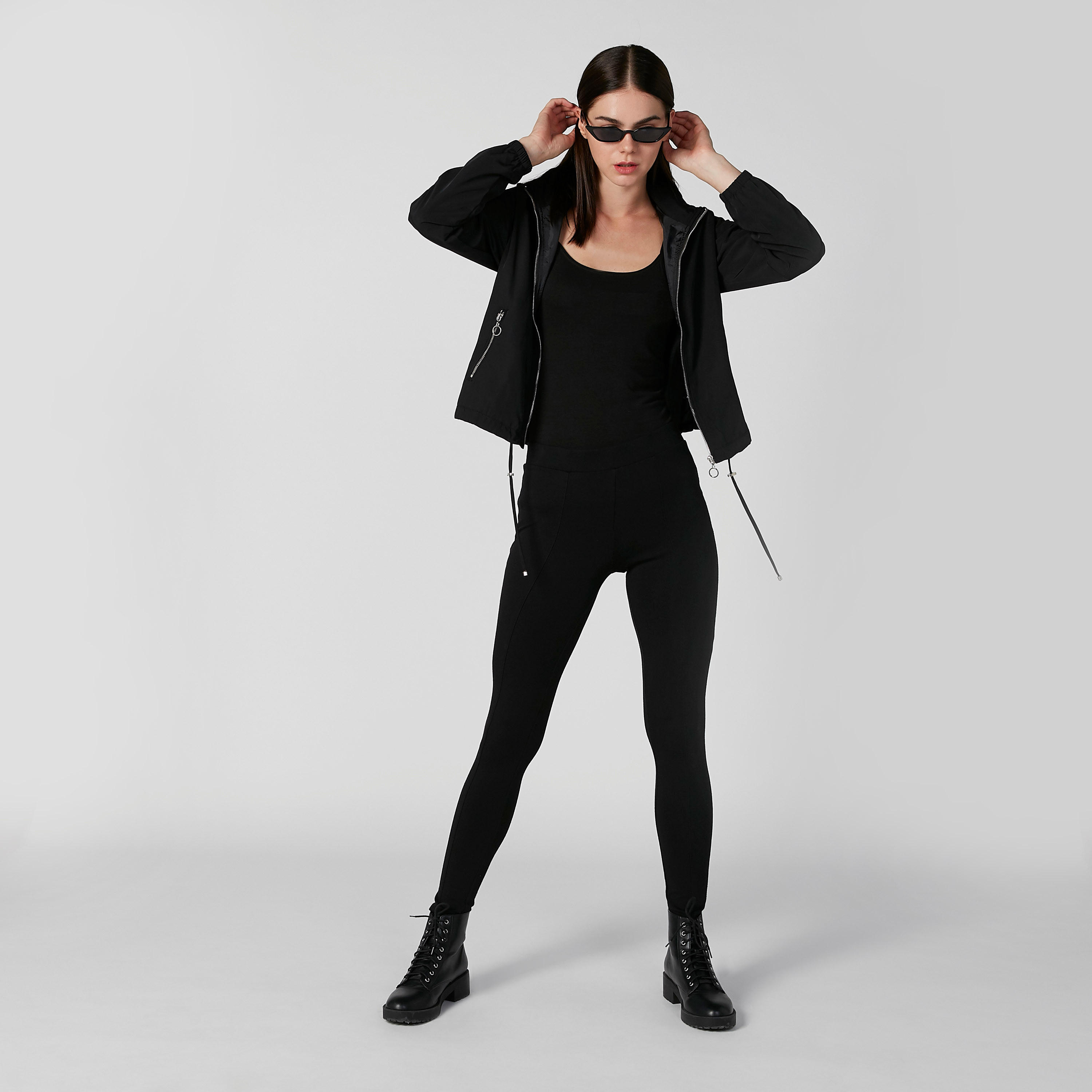 جاكيت سادة بأكمام طويلة وجيوب كنغر من لي كوبر-women-winterwear-coatsandjackets-jackets-image-11