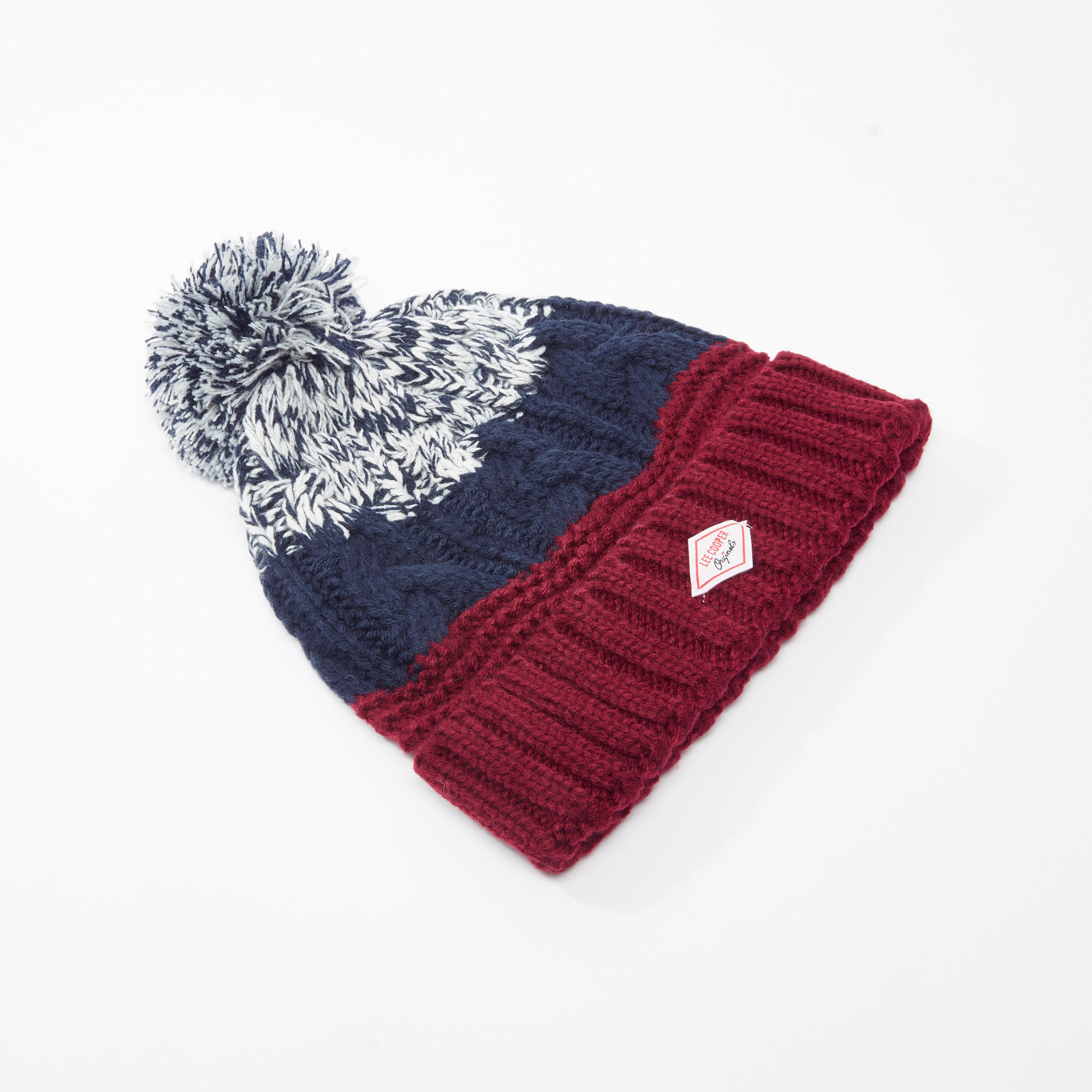 قبعة بيني بارزة الملمس بتزيينات من لي كوبر-women-clothingaccessories-capsandhats-image-1
