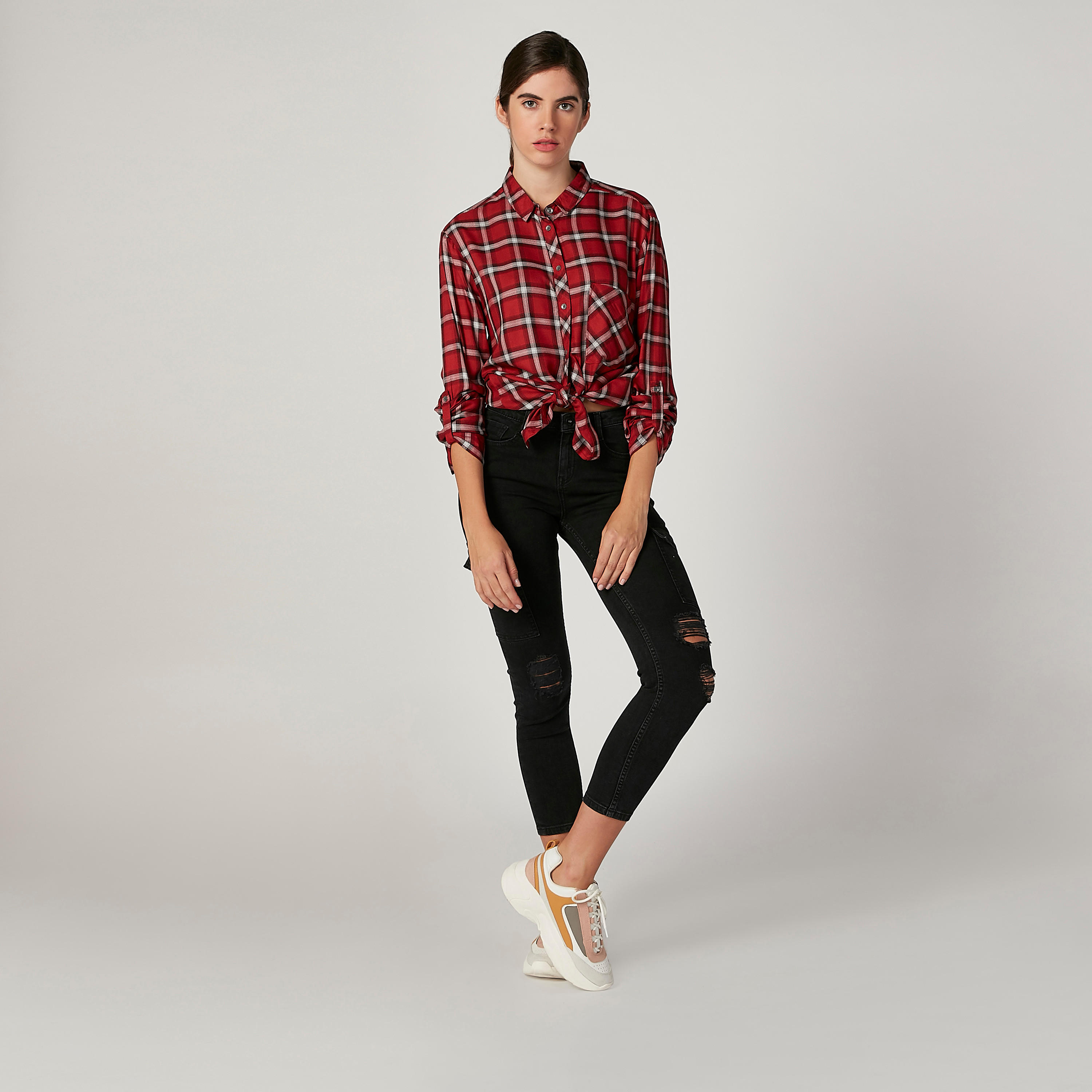 قميص كاروهات بأكمام طويلة وجيب على الصدر من لي كوبر-women-clothing-shirtsandblouses-shirts-image-2
