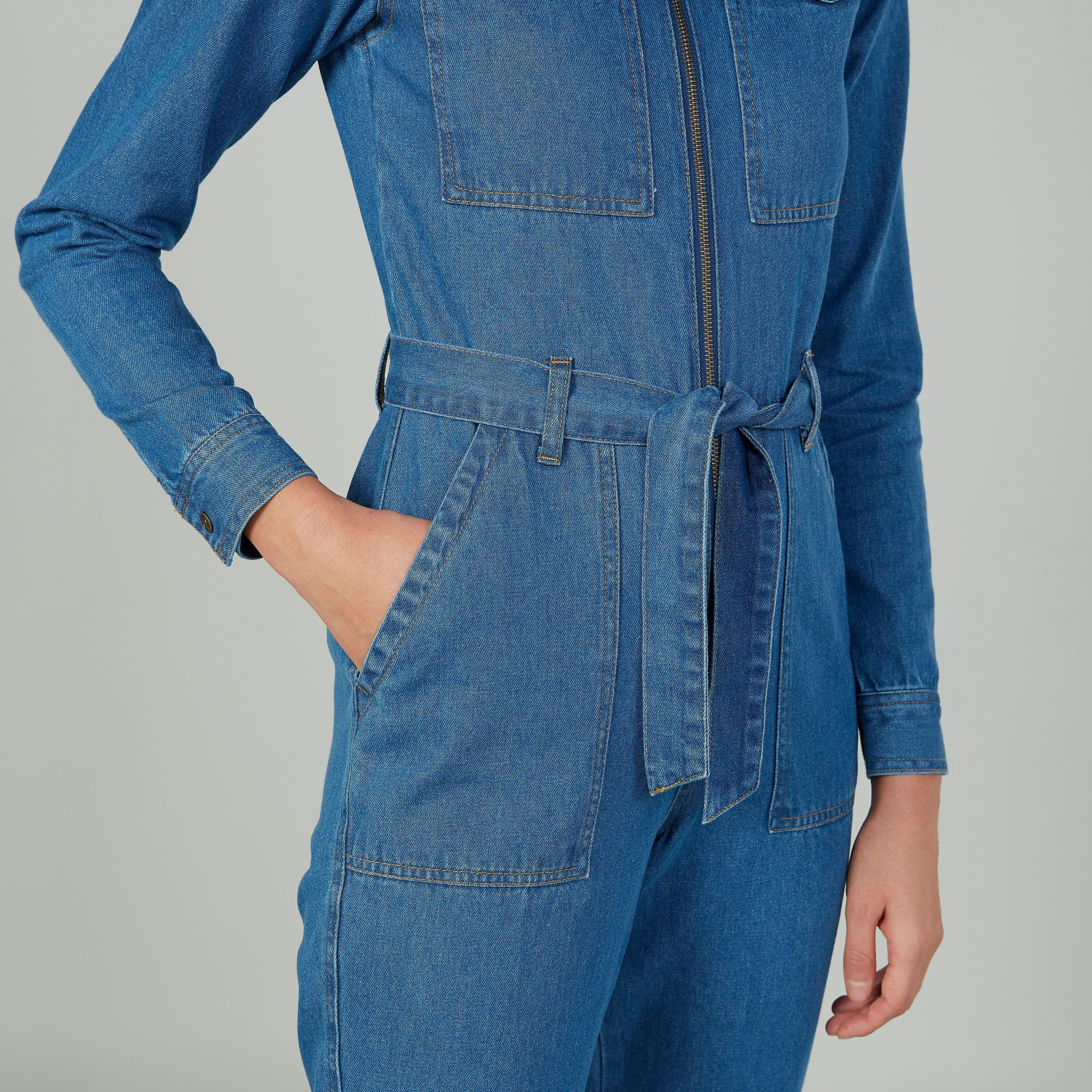 أفرول مستدام دينم بجيوب وأربطة من لي كوبر-women-clothing-jumpsuits-image-3