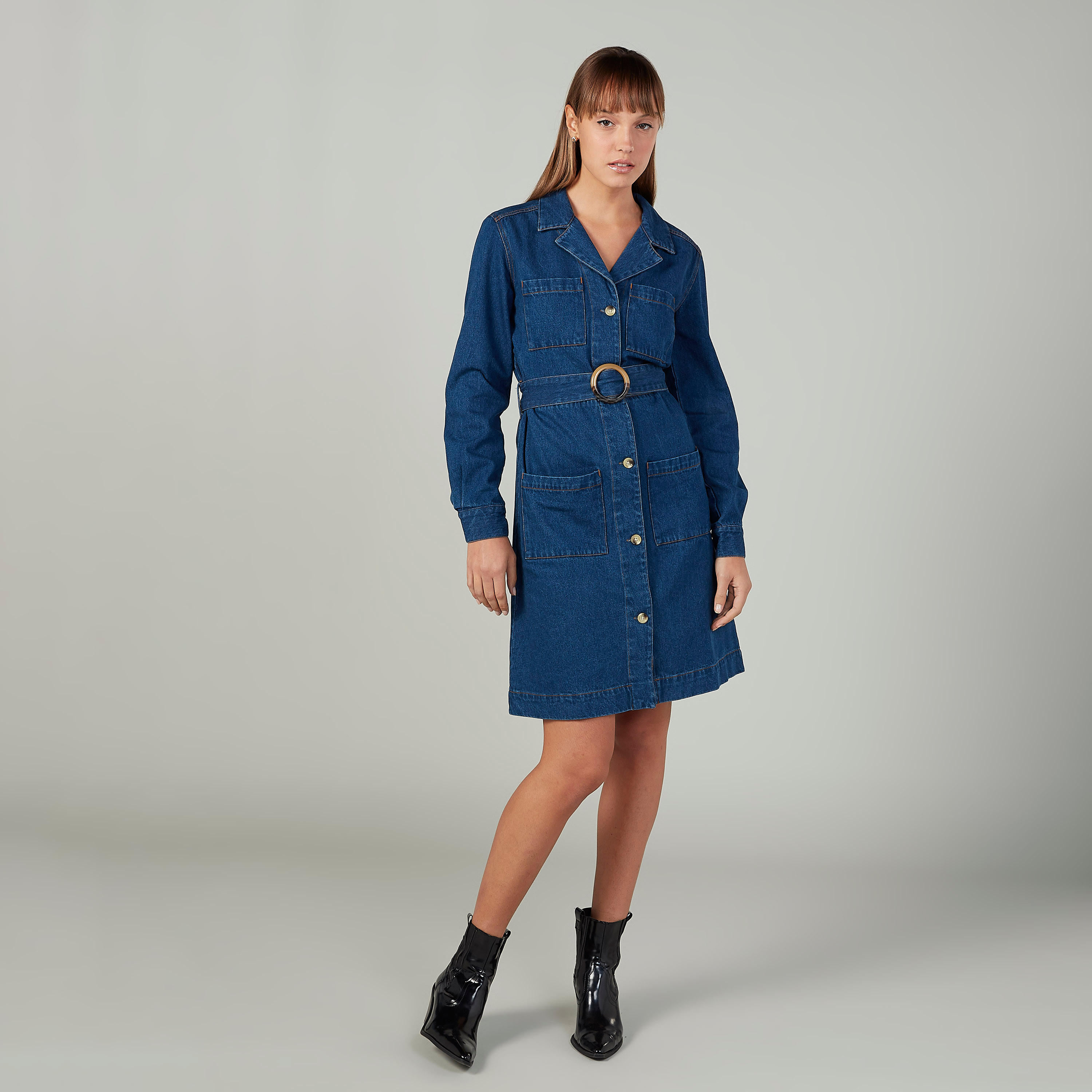 فستان قميص مستدام ميدي سادة بجيب  من لي كوبر-women-clothing-dresses-image-2